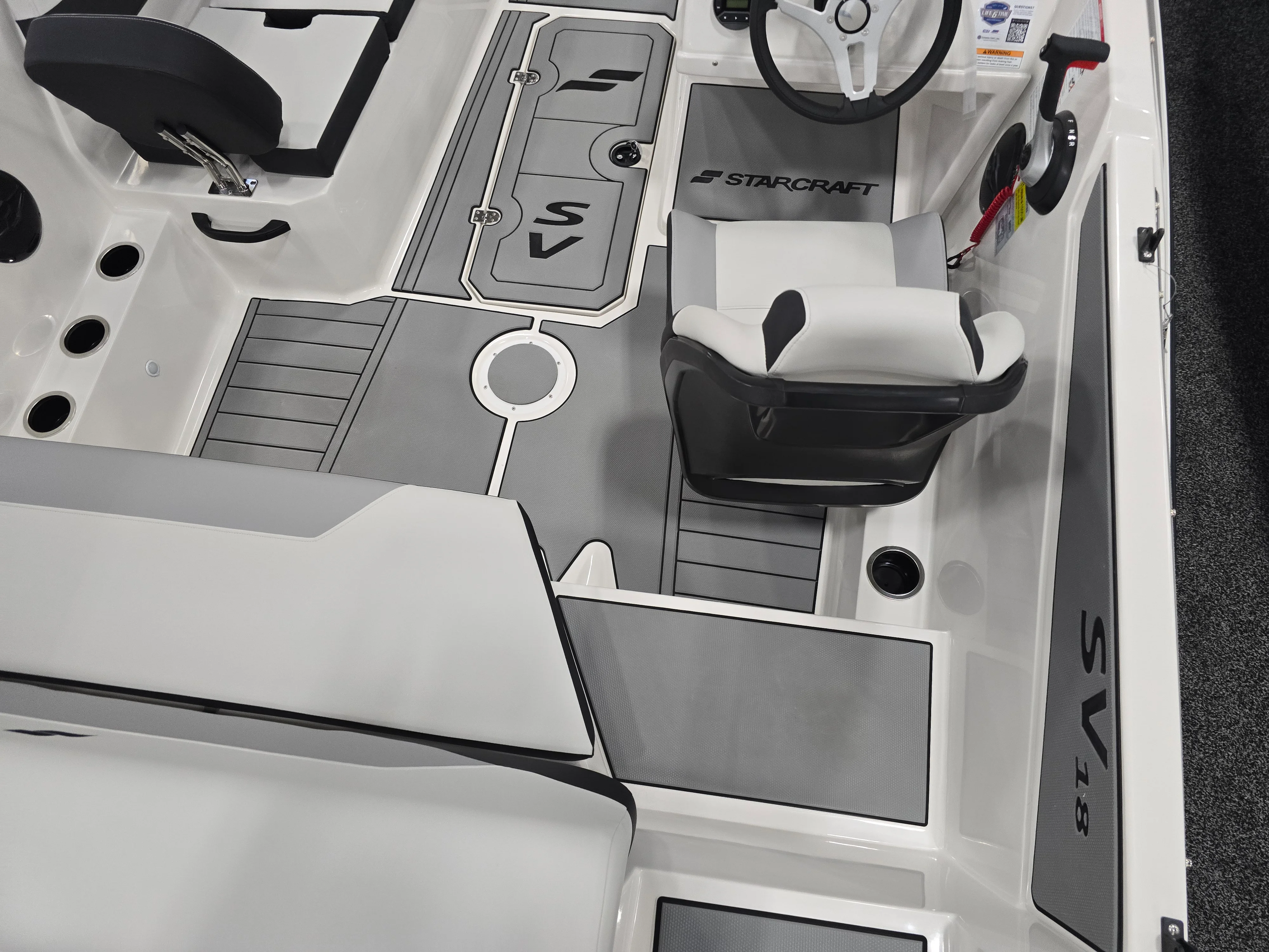 2026 Starcraft SV 18 OB Image Thumbnail #11