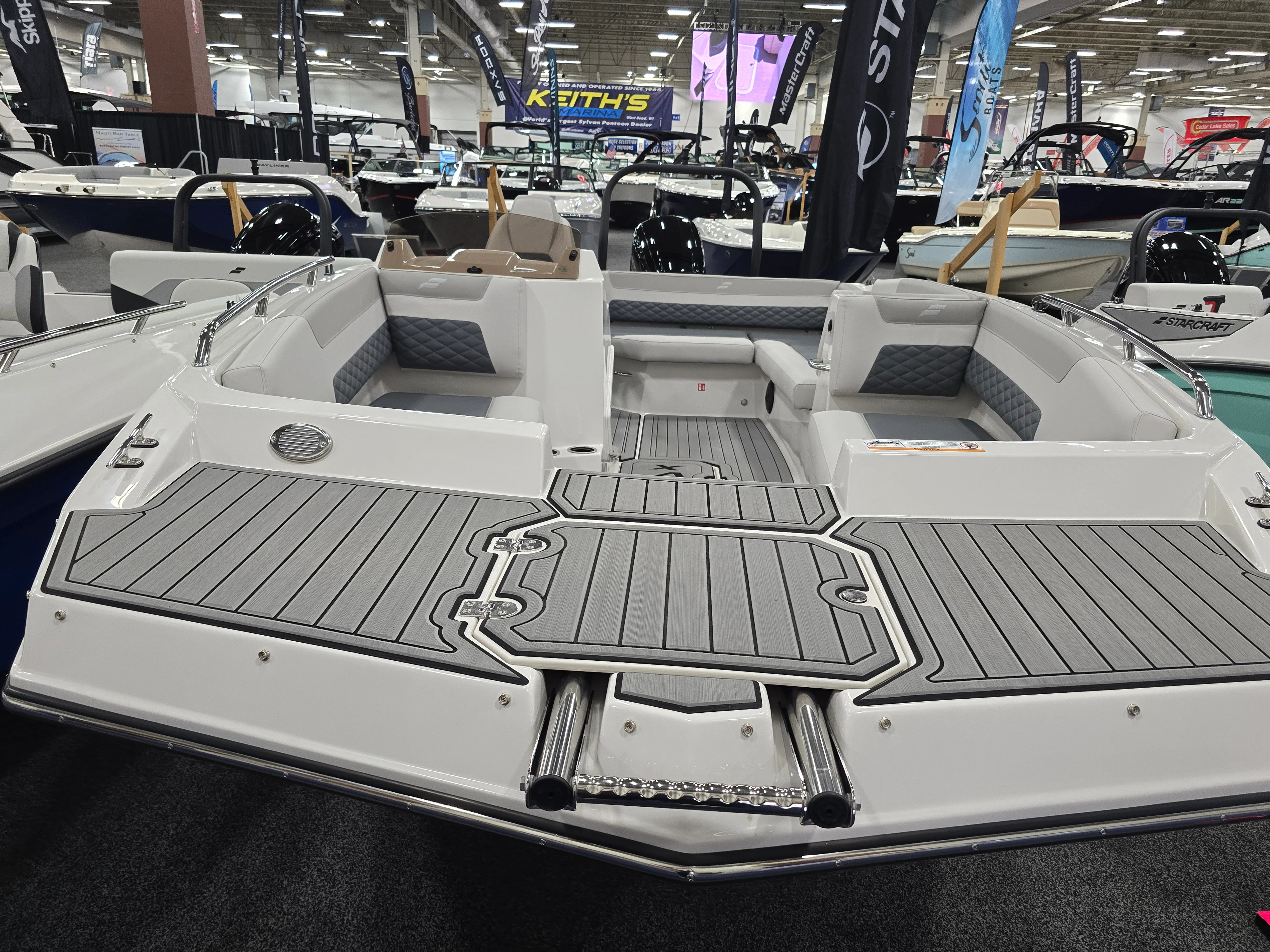 2026 Starcraft SVX 171 OB Image Thumbnail #4