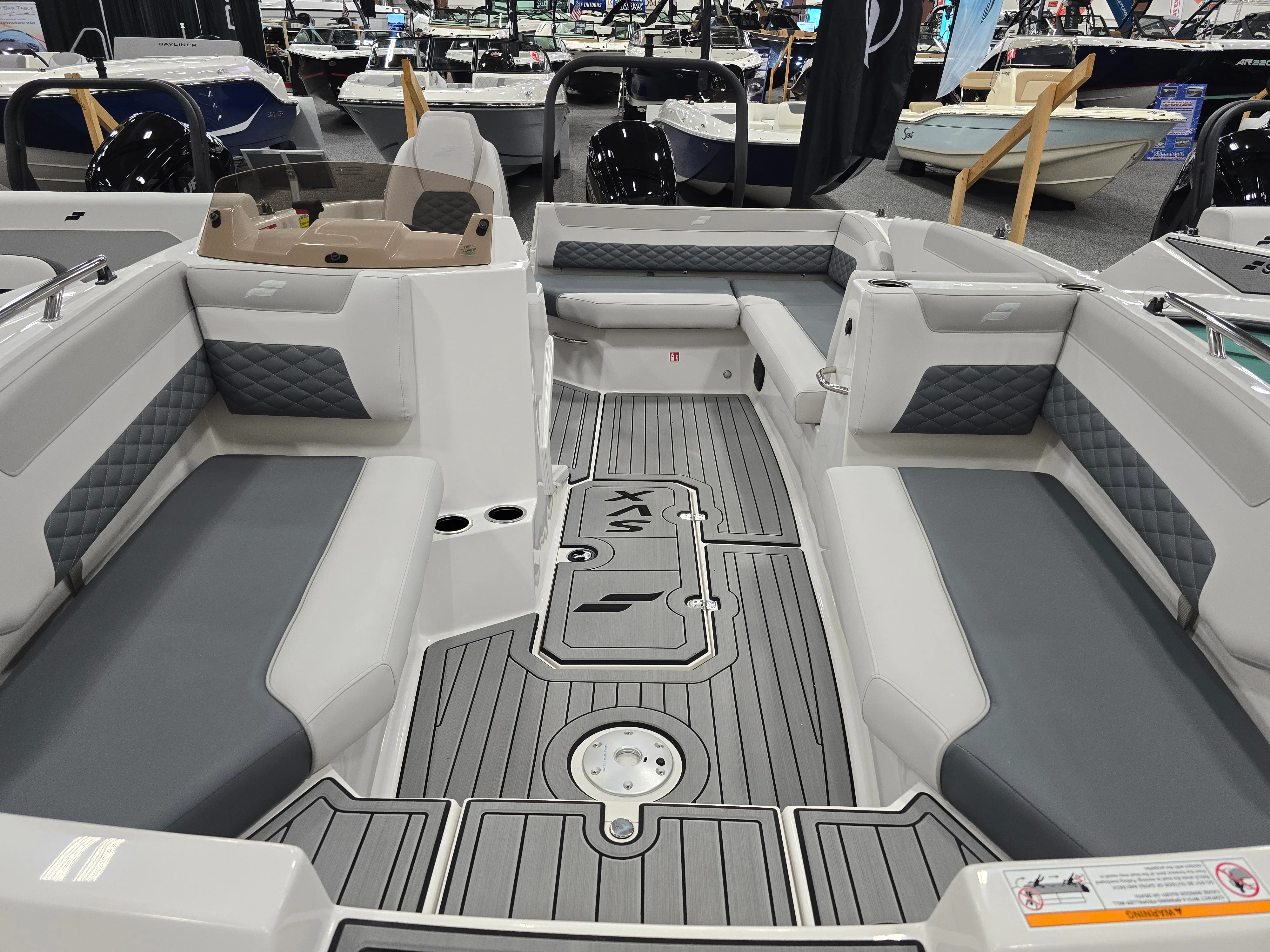 2026 Starcraft SVX 171 OB Image Thumbnail #9