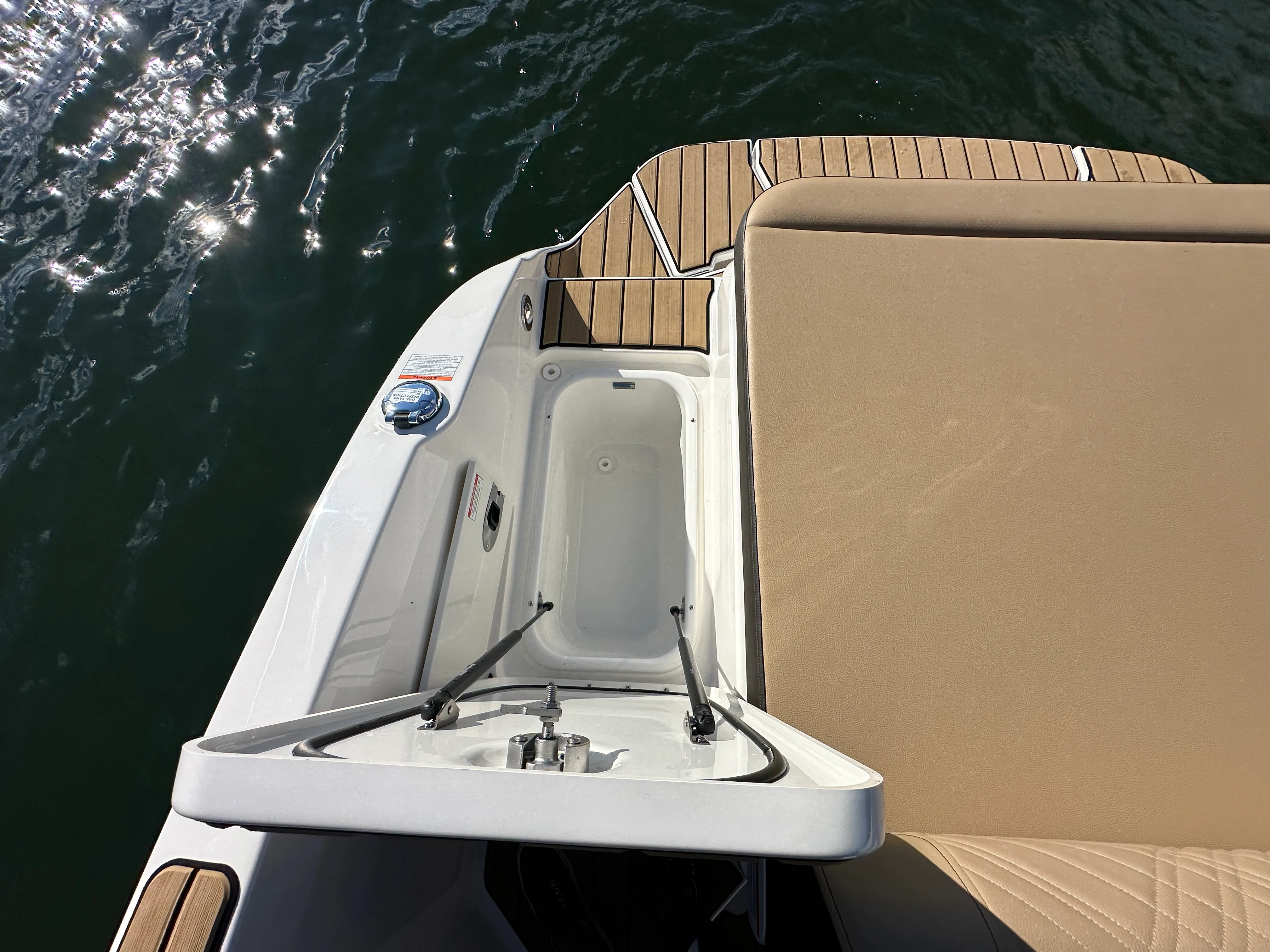 2025 Sea Ray SDX 270 Surf Image Thumbnail #38