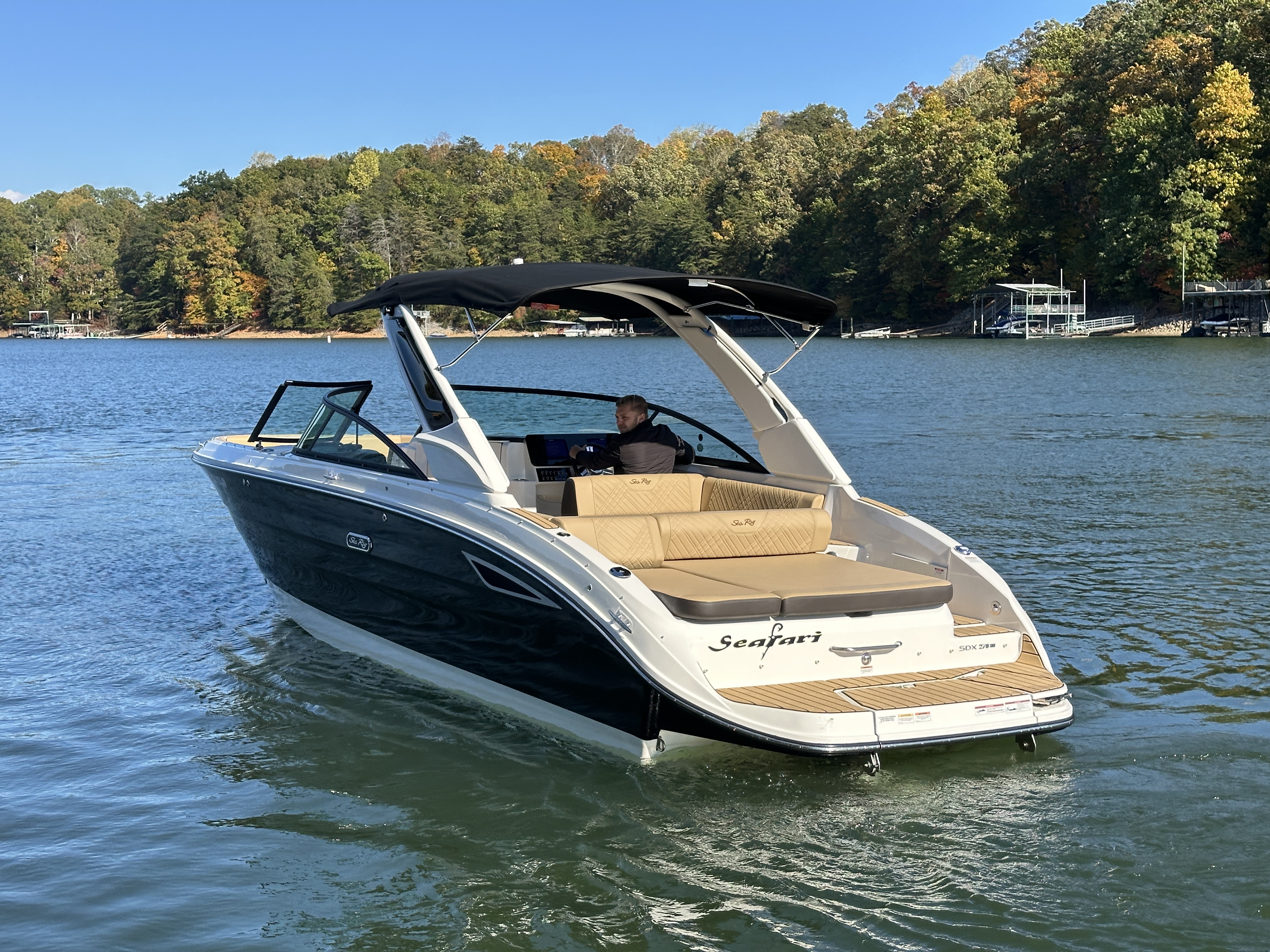 2025 Sea Ray SDX 270 Surf Image Thumbnail #8