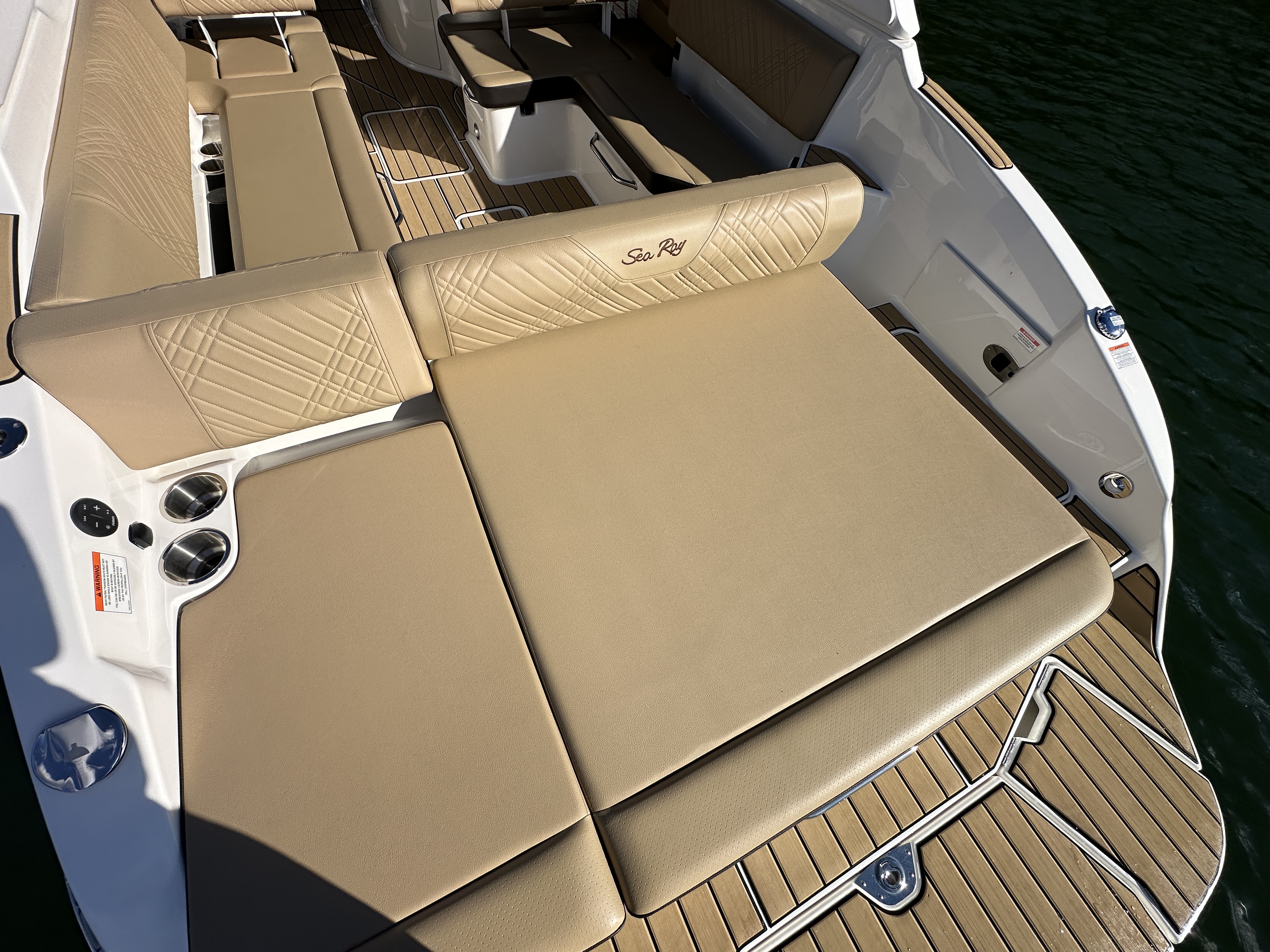 2025 Sea Ray SDX 270 Surf Image Thumbnail #40