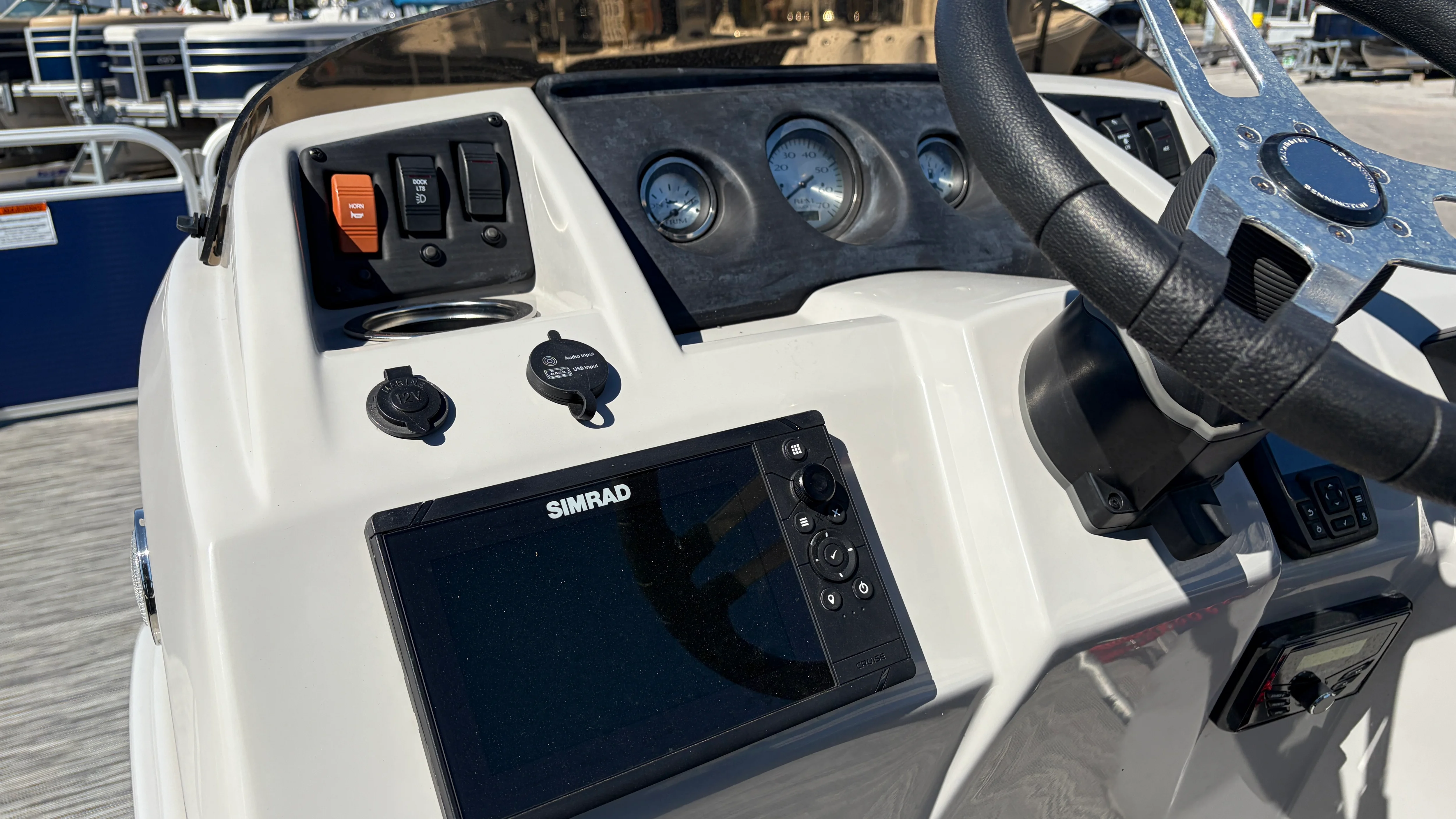 2021 Bennington 20SV Image Thumbnail #16