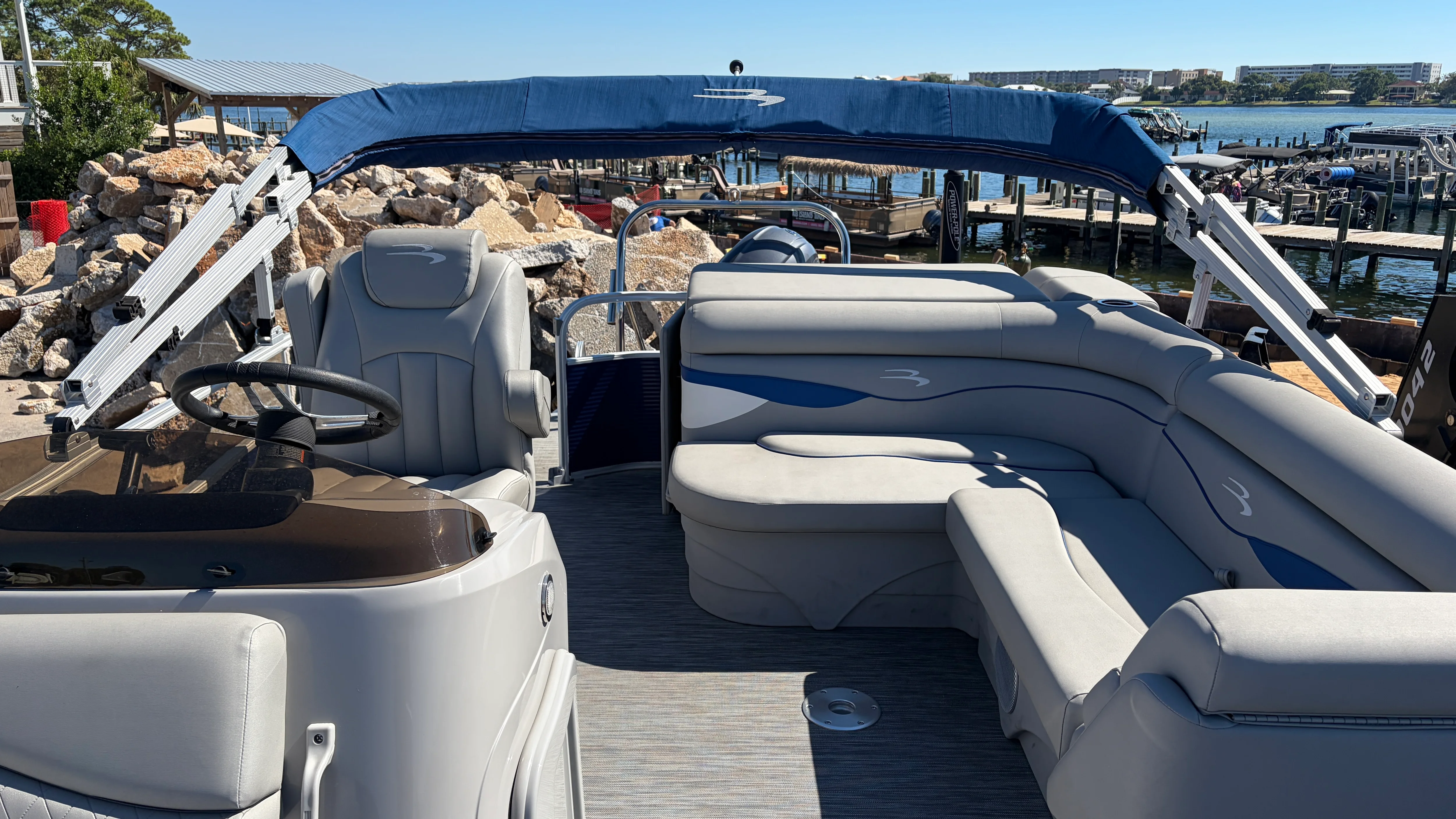 2021 Bennington 20SV Image Thumbnail #10