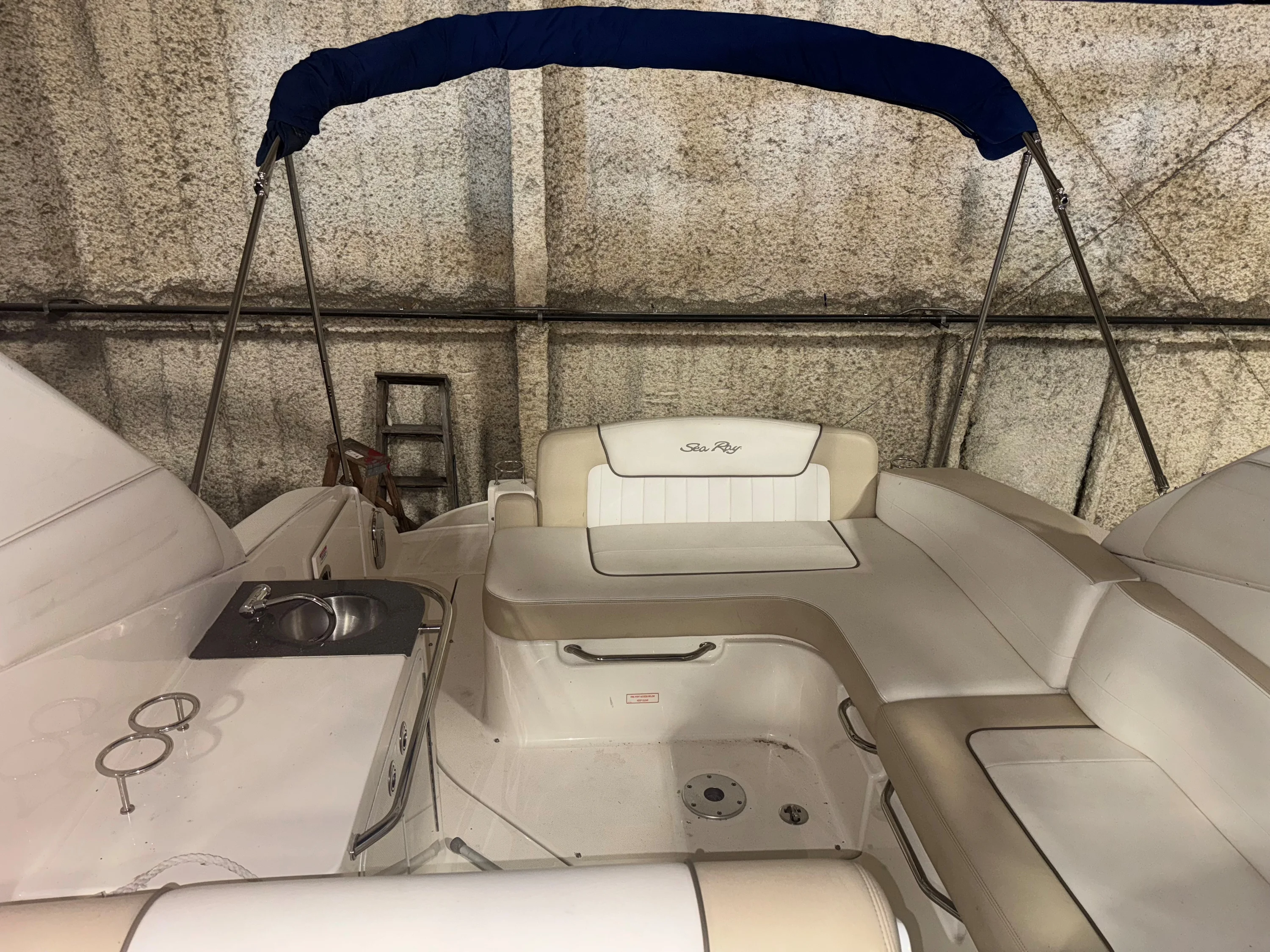 2012 Sea Ray 280 SUNDANCER Image Thumbnail #5