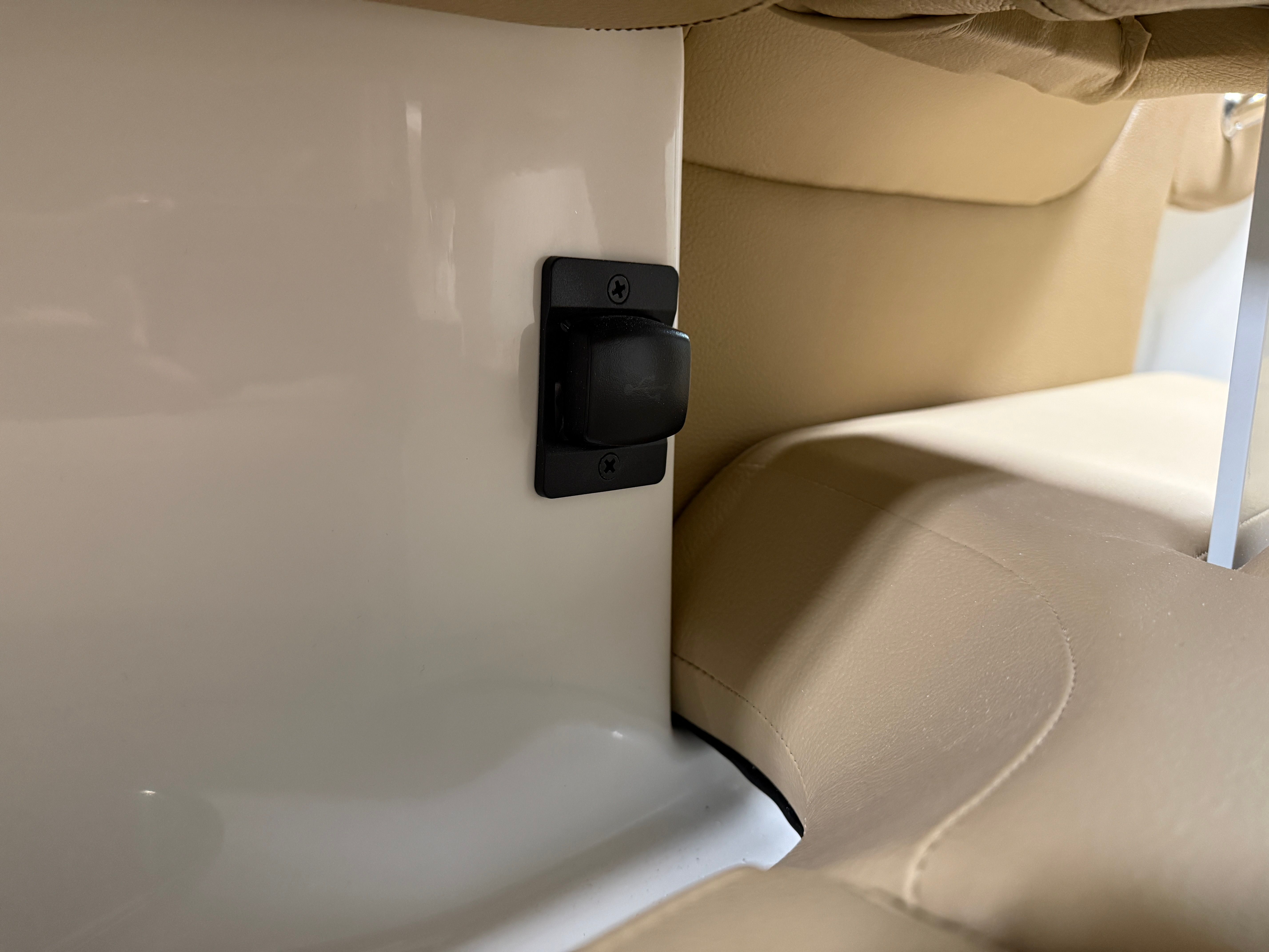 2026 Sea Ray SDX 230 Image Thumbnail #44