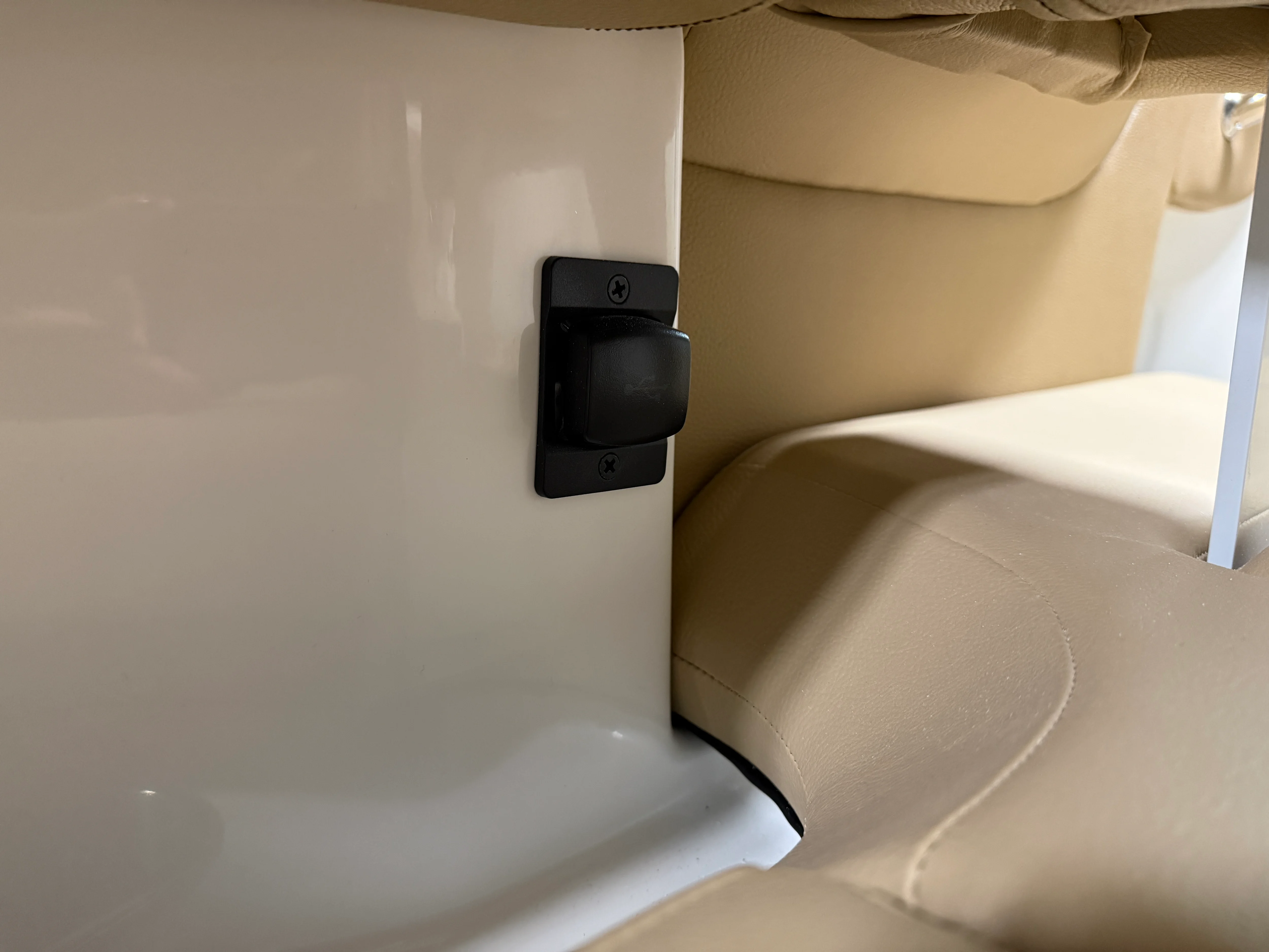 2026 Sea Ray SDX 230 Image Thumbnail #44