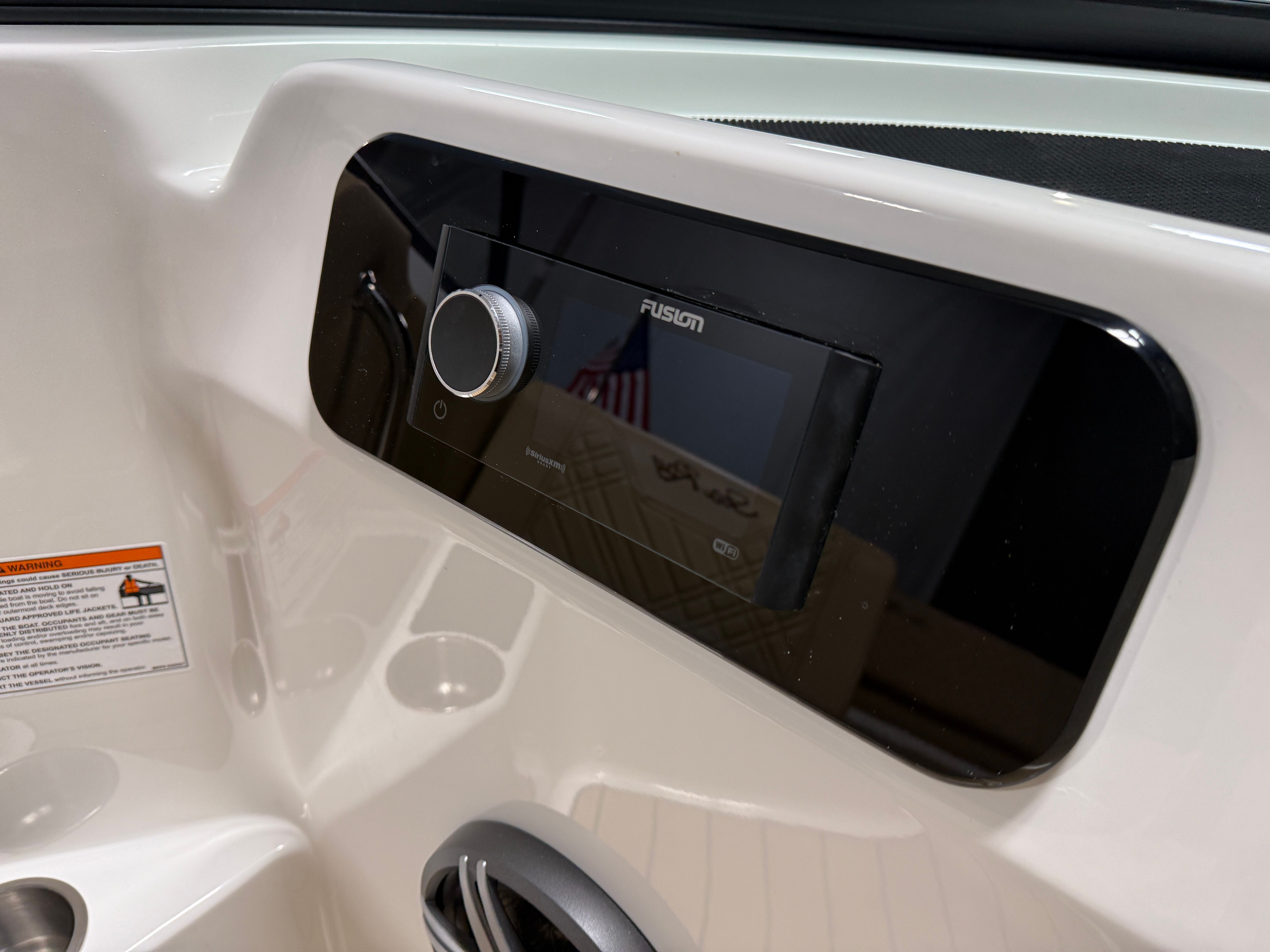 2026 Sea Ray SDX 230 Image Thumbnail #52