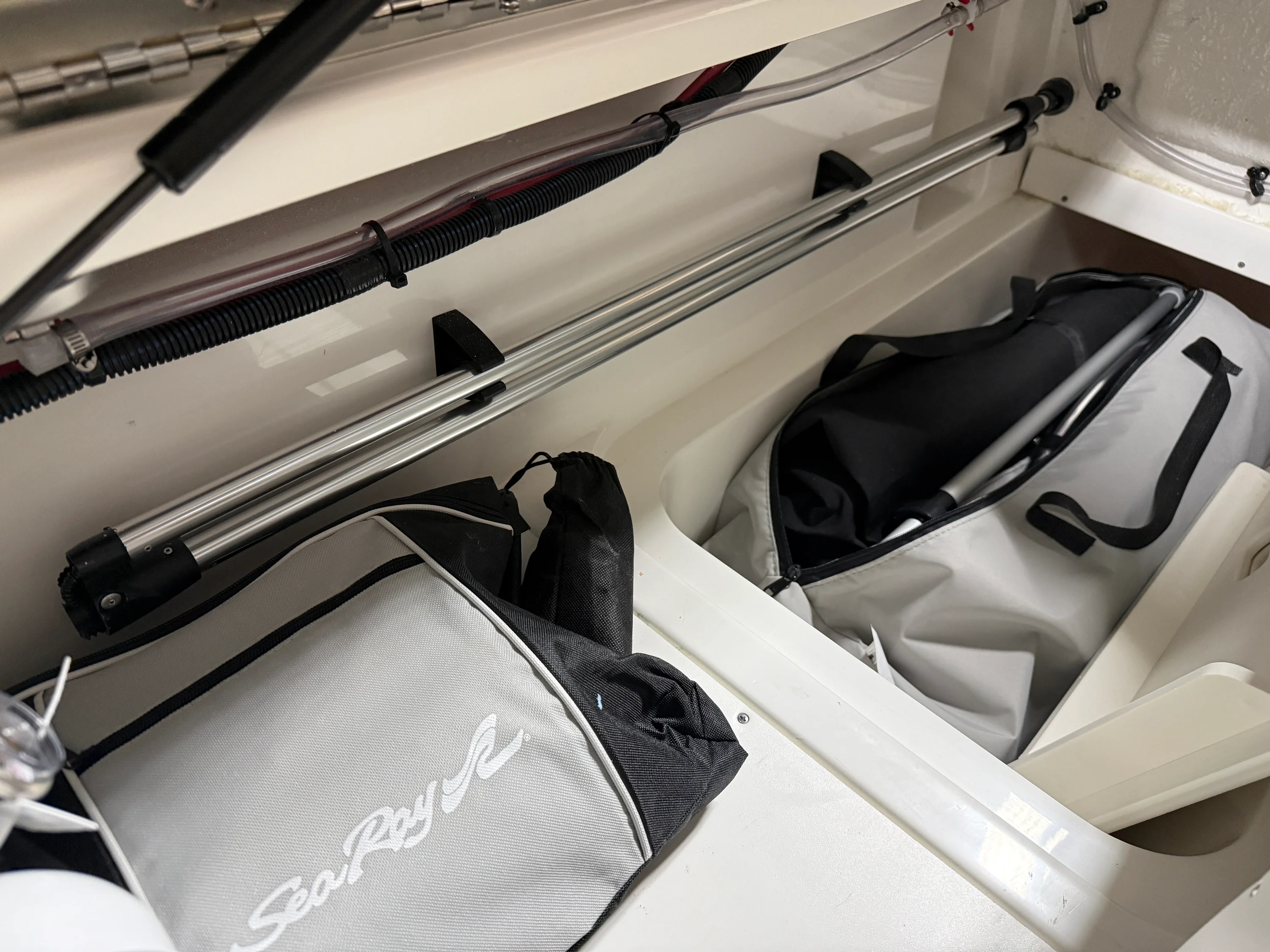 2026 Sea Ray SDX 230 Image Thumbnail #39