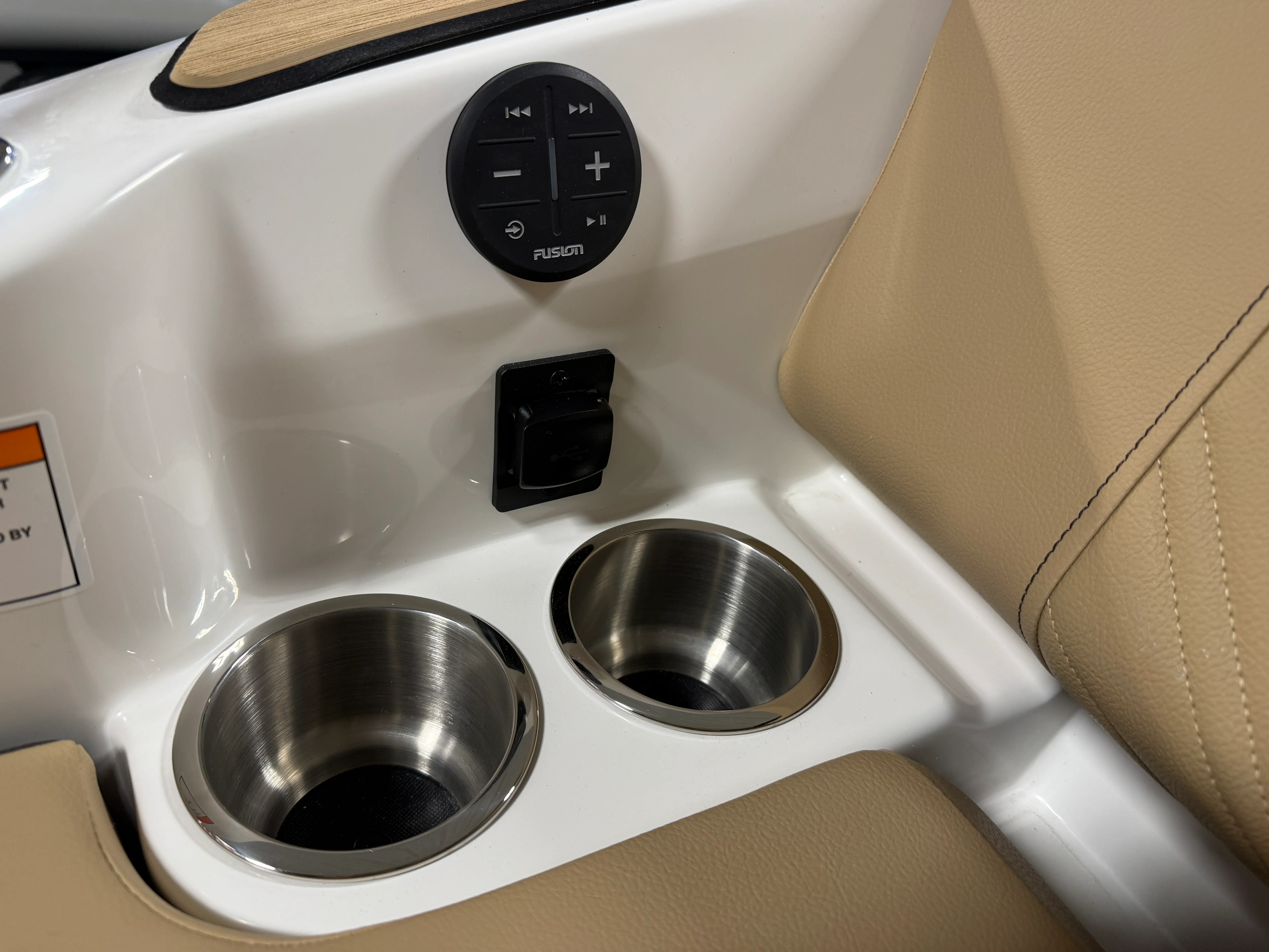 2026 Sea Ray SDX 230 Image Thumbnail #20