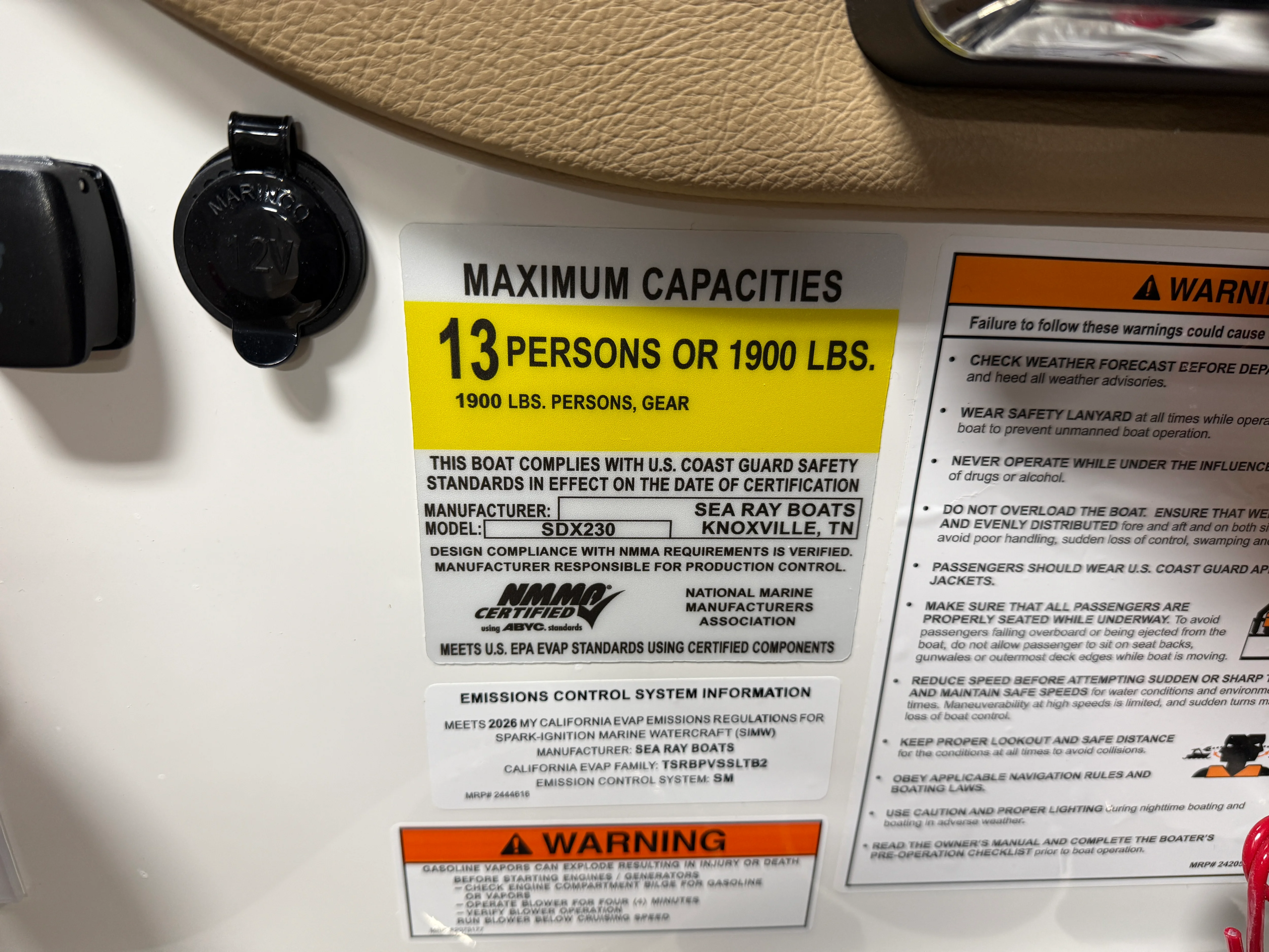 2026 Sea Ray SDX 230 Image Thumbnail #75