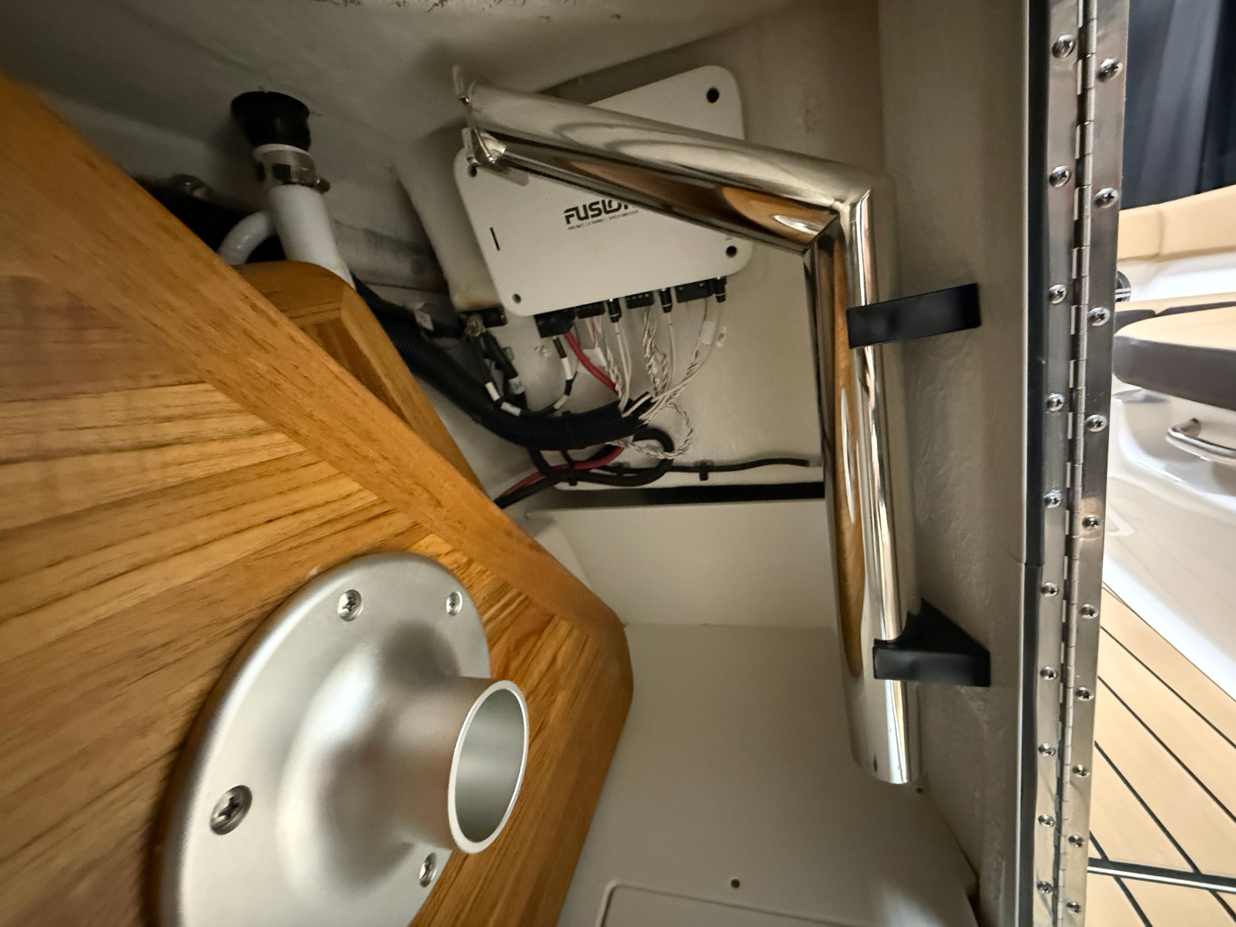 2026 Sea Ray SDX 230 Image Thumbnail #59