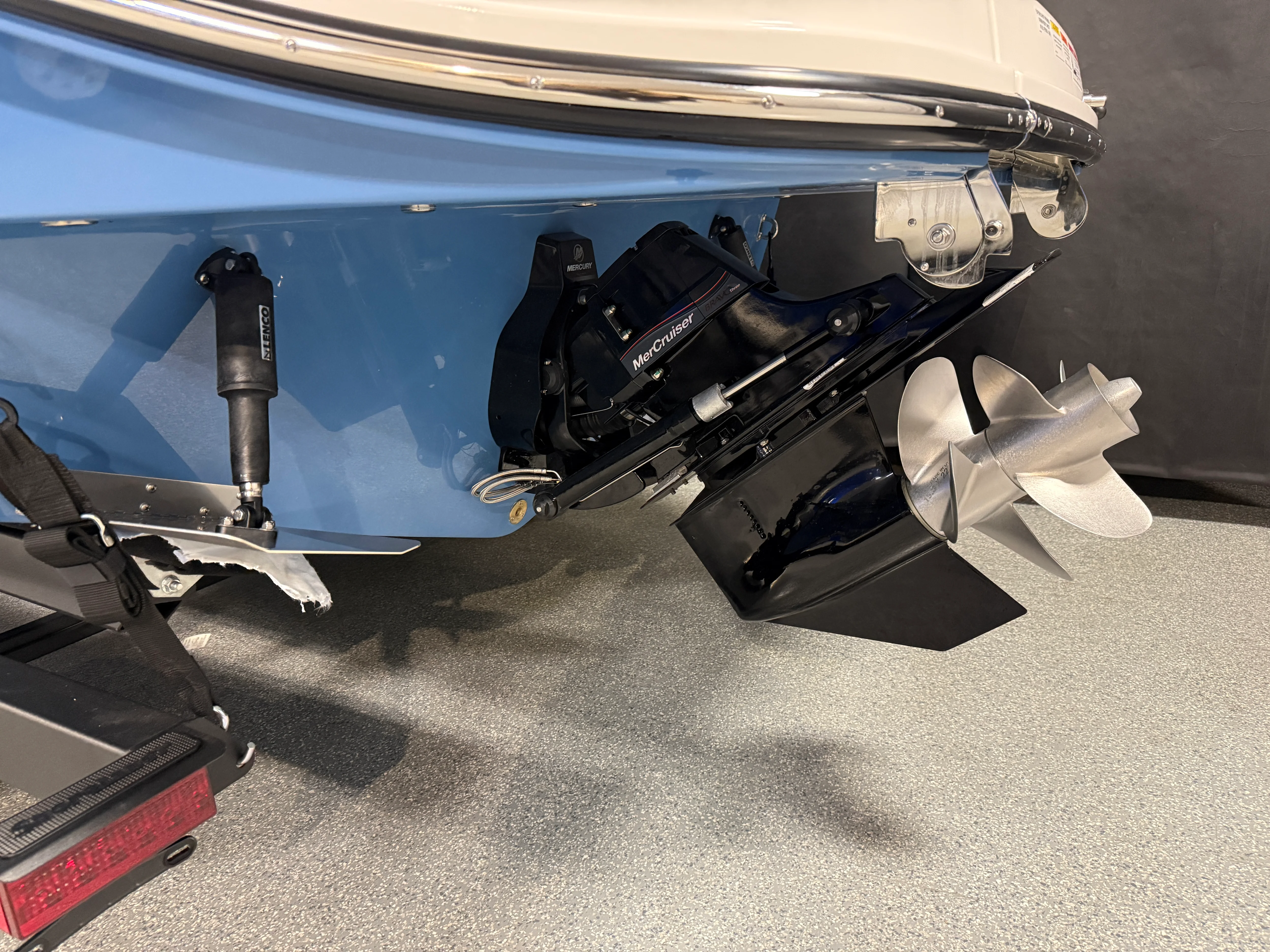 2026 Sea Ray SDX 230 Image Thumbnail #9