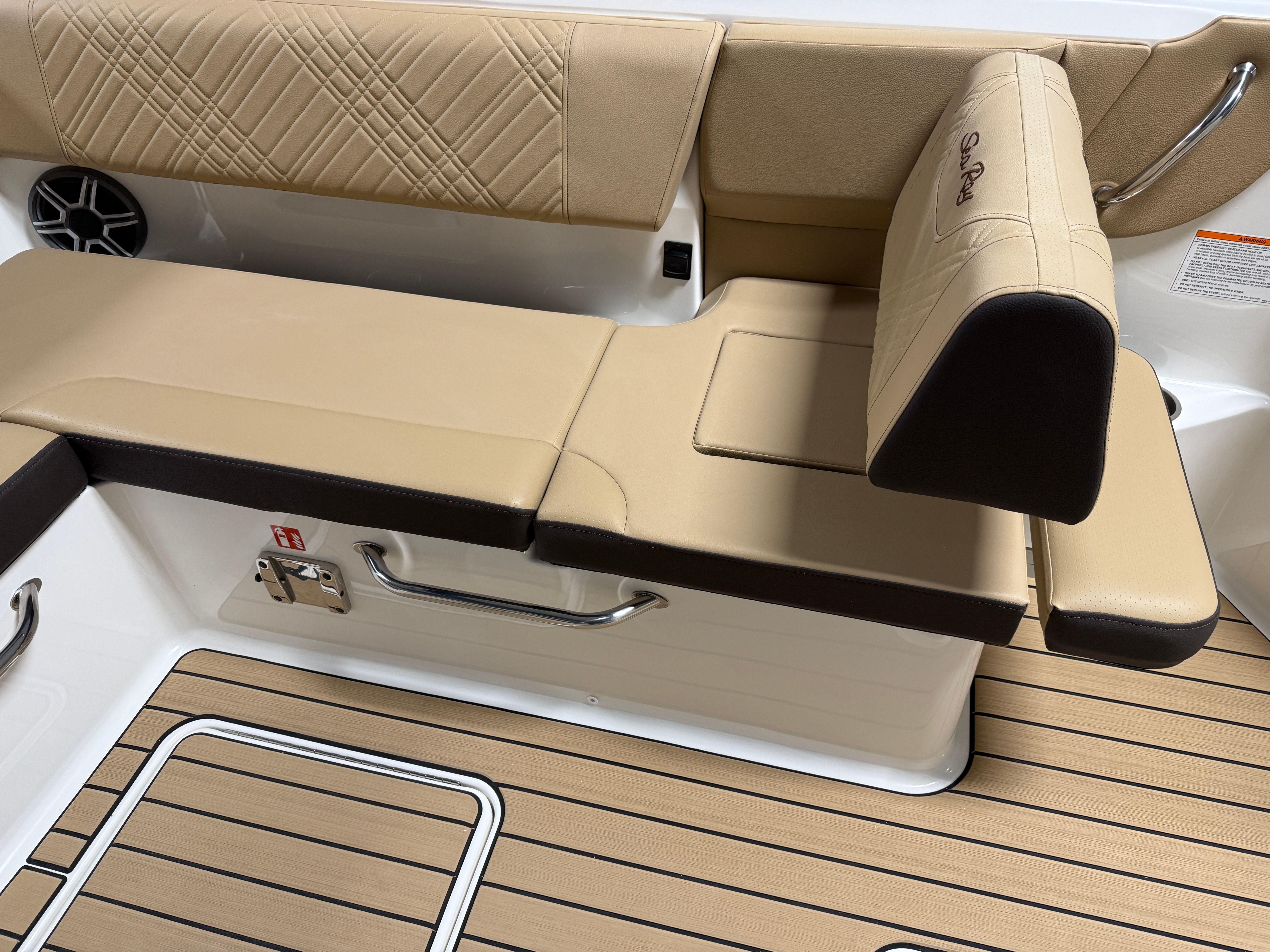 2026 Sea Ray SDX 230 Image Thumbnail #48