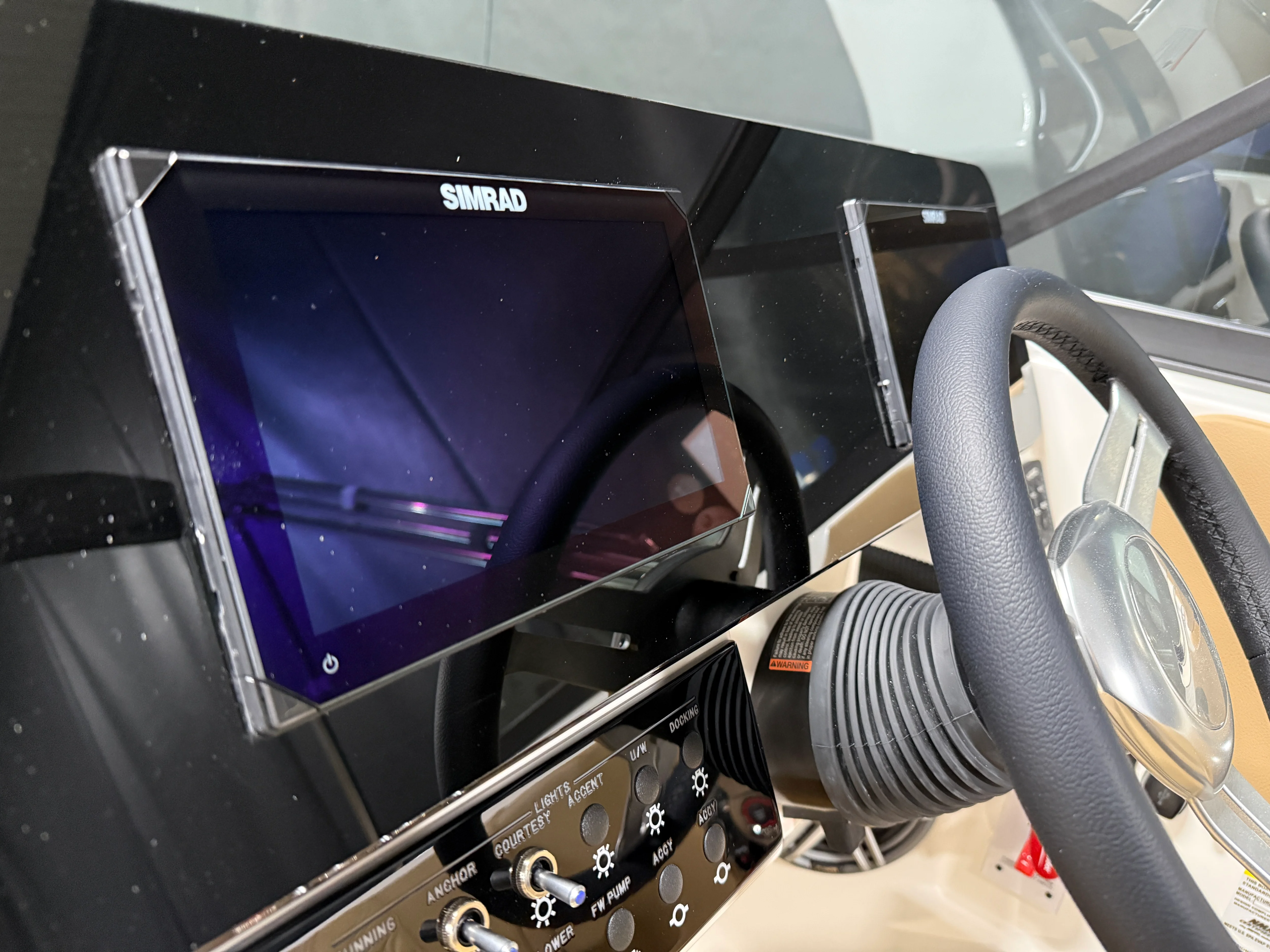 2026 Sea Ray SDX 230 Image Thumbnail #69