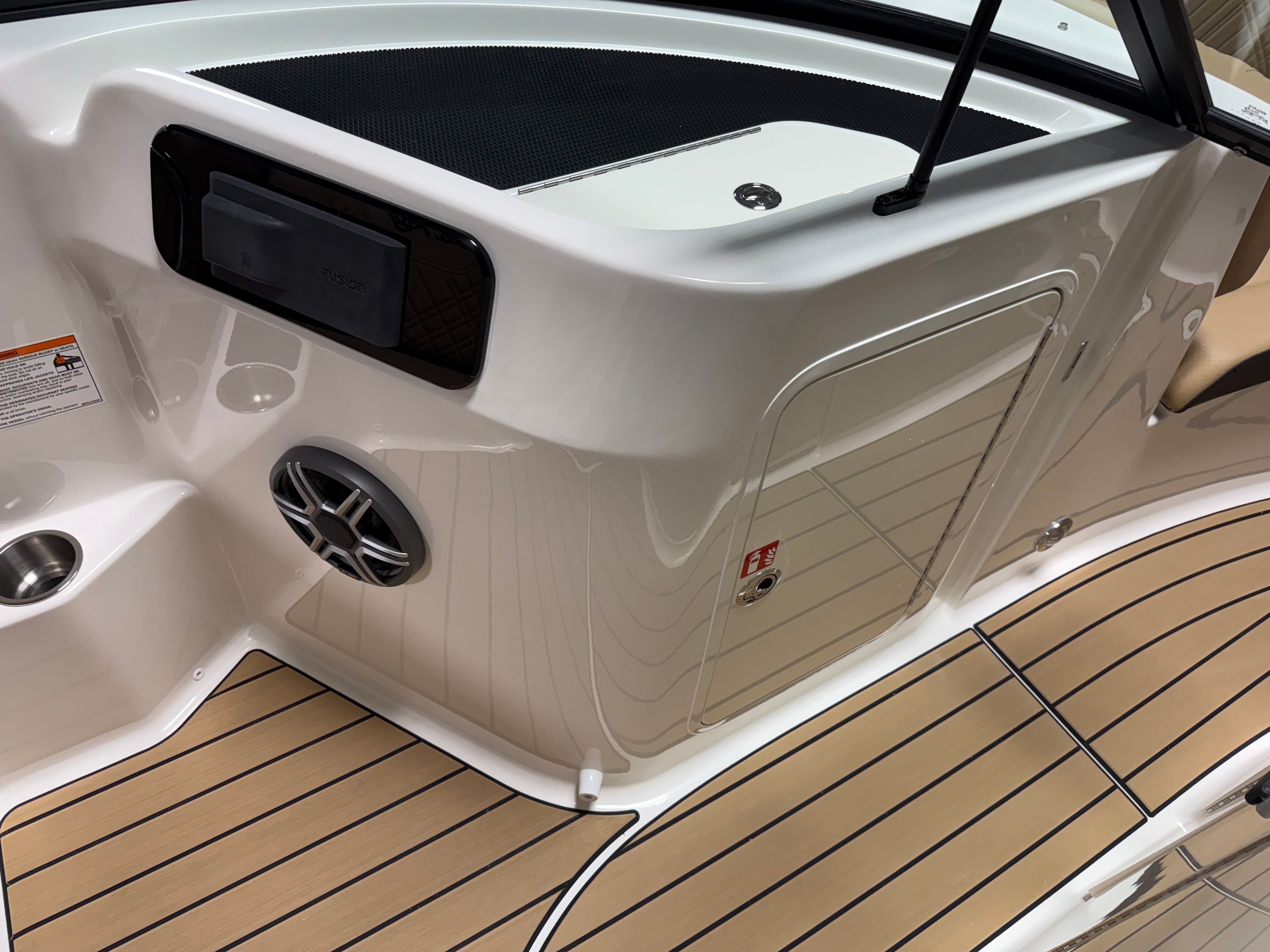 2026 Sea Ray SDX 230 Image Thumbnail #55