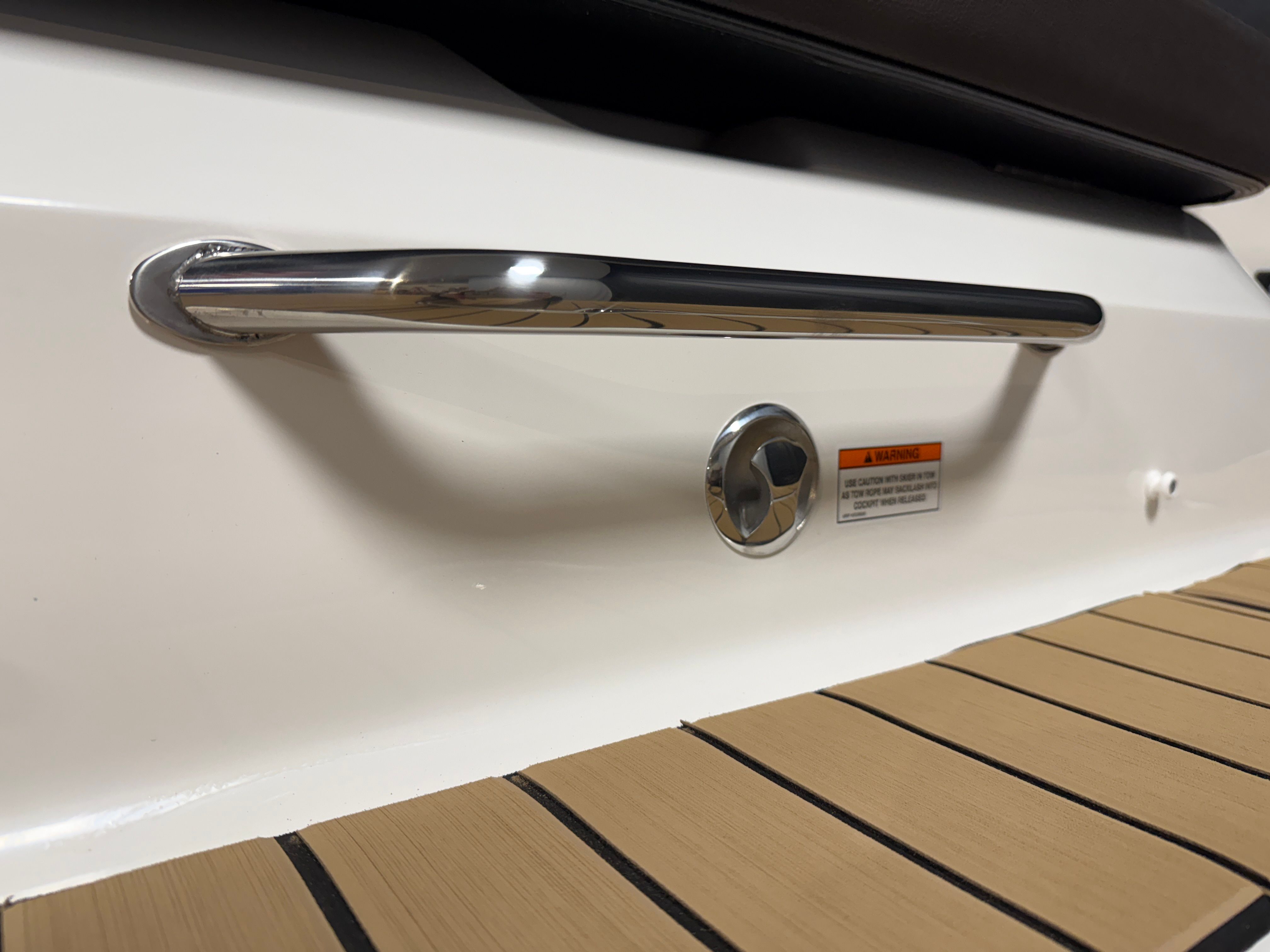 2026 Sea Ray SDX 230 Image Thumbnail #11