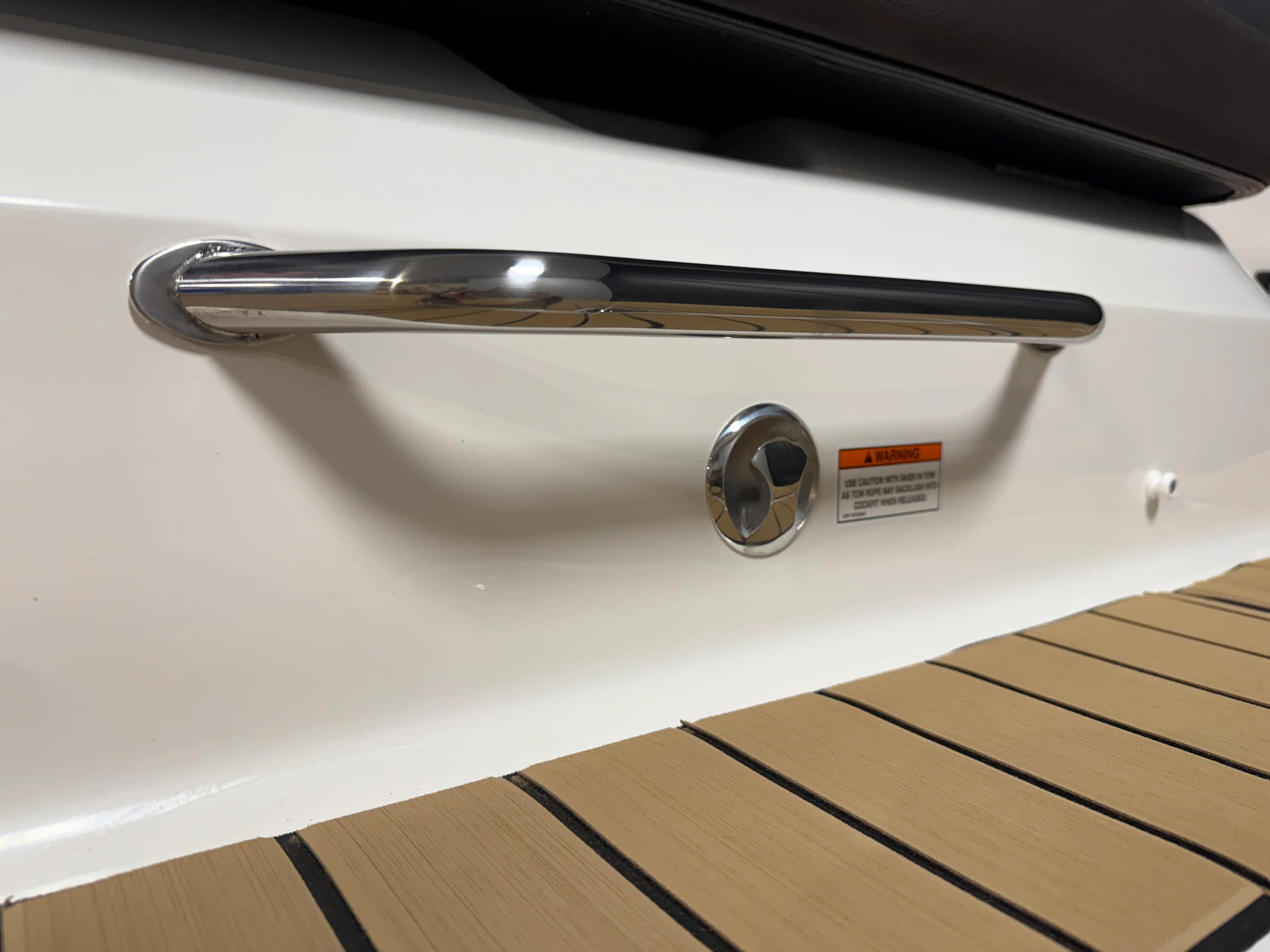 2026 Sea Ray SDX 230 Image Thumbnail #11