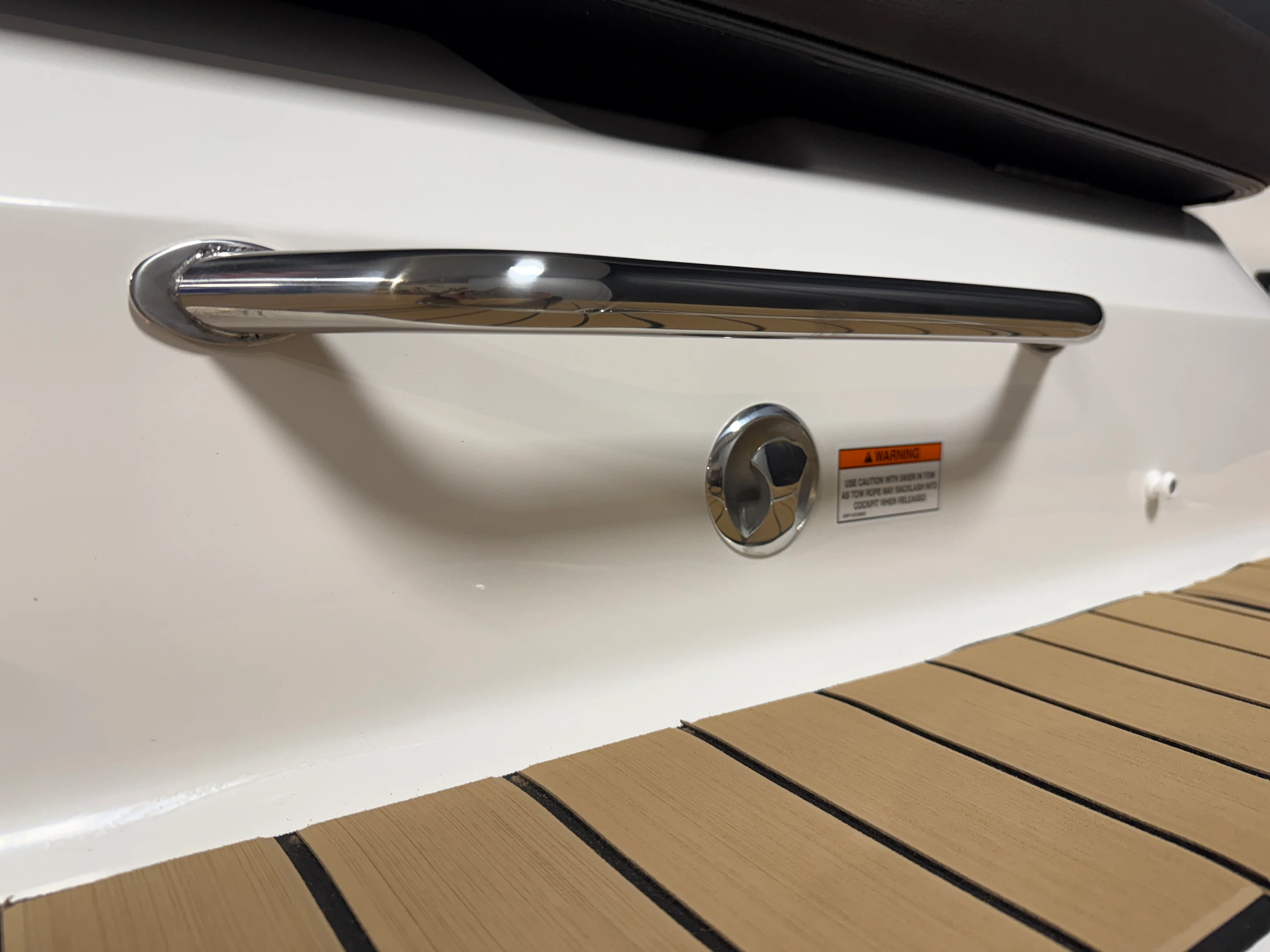 2026 Sea Ray SDX 230 Image Thumbnail #11