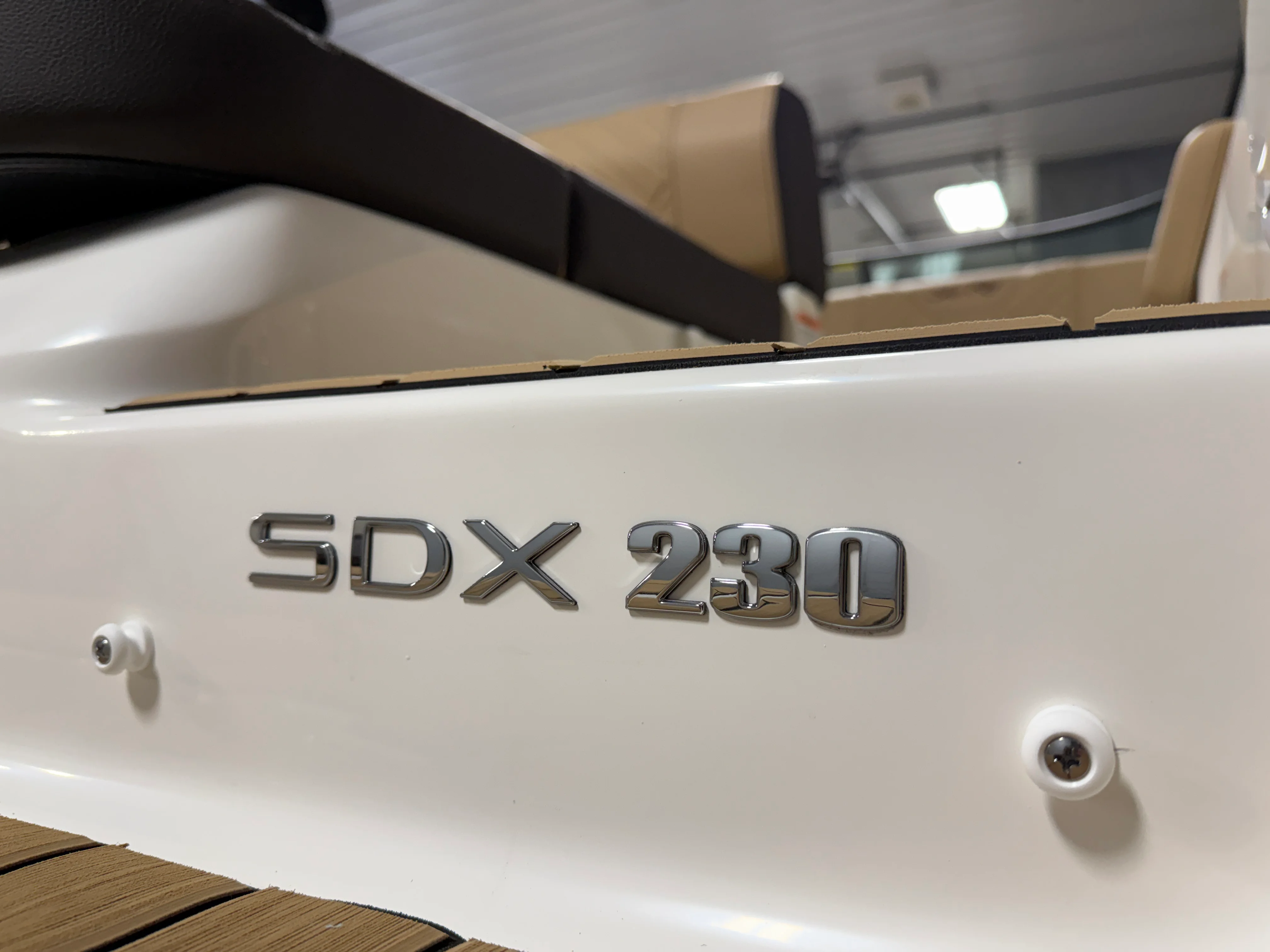 2026 Sea Ray SDX 230 Image Thumbnail #14