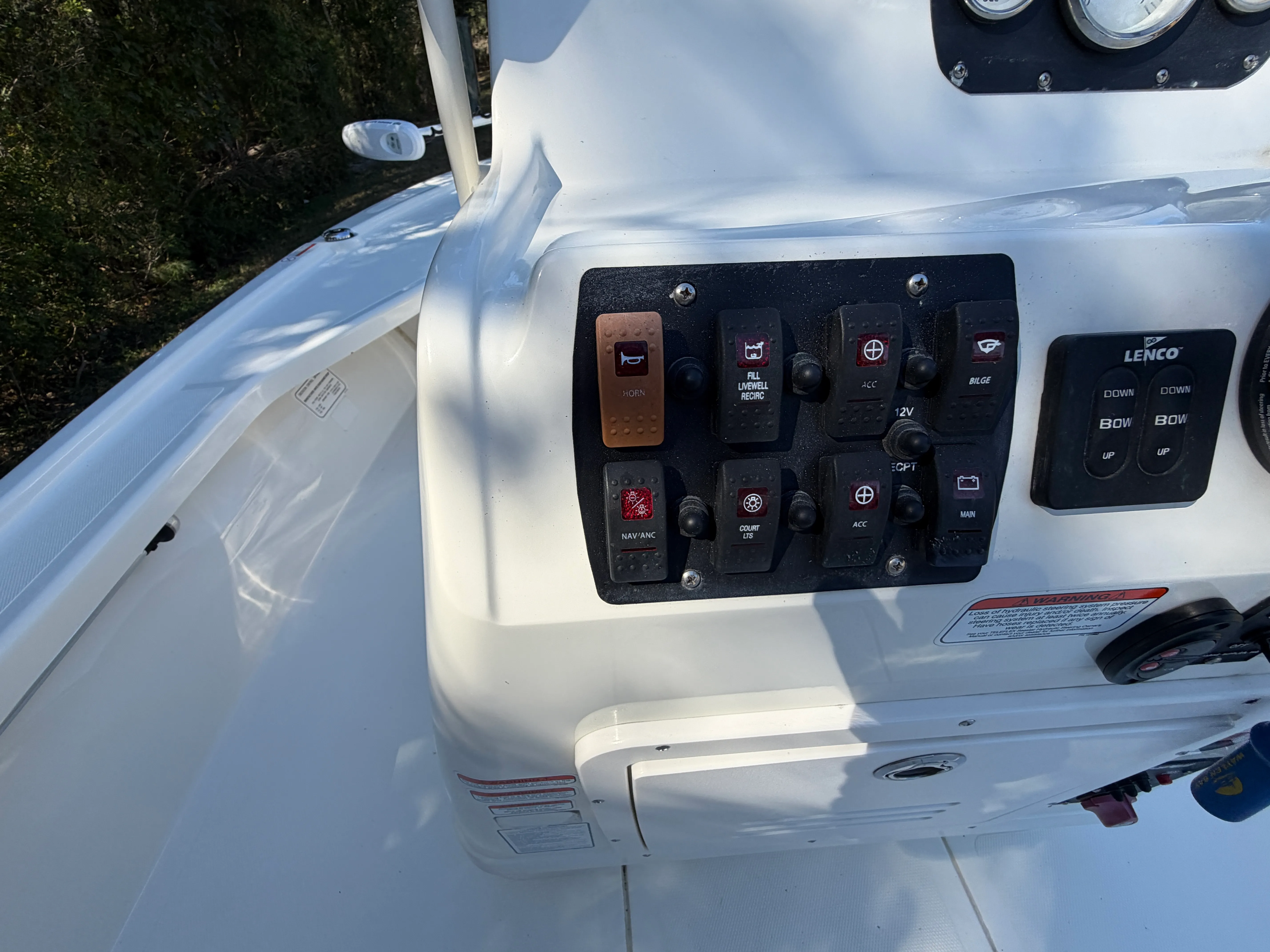 2023 Mako 18 LTS Image Thumbnail #10