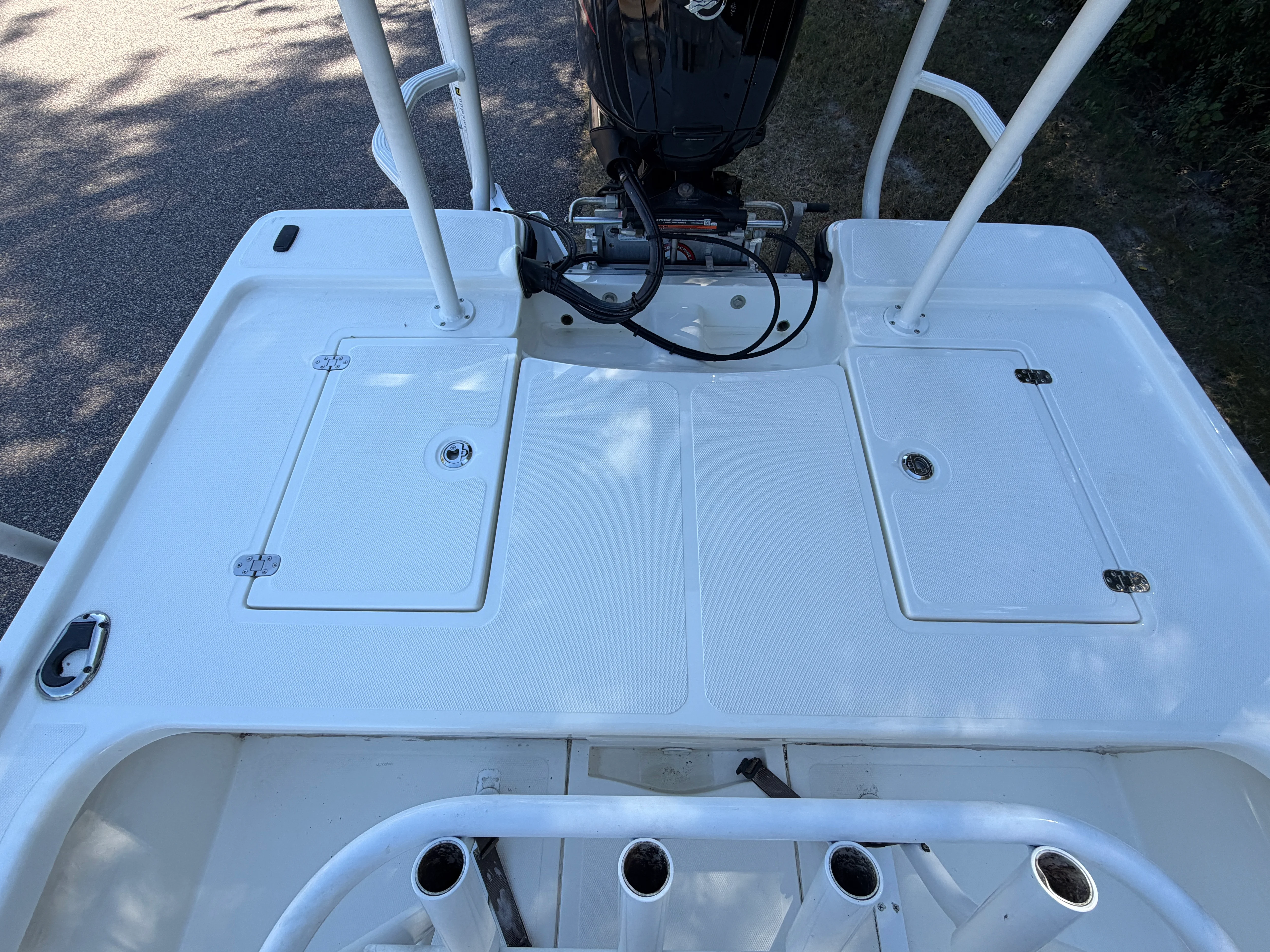 2023 Mako 18 LTS Image Thumbnail #6