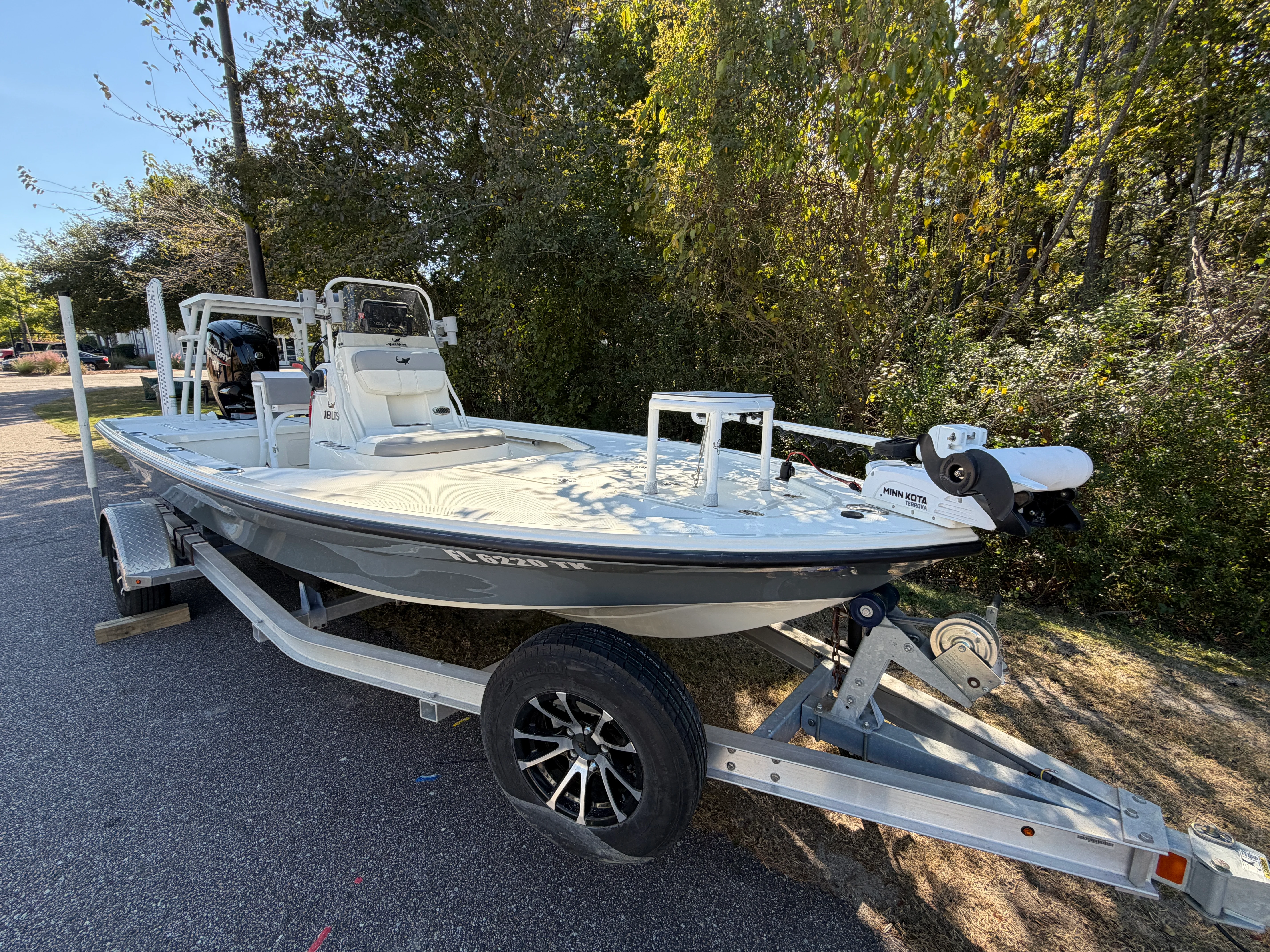 2023 Mako 18 LTS Image Thumbnail #4