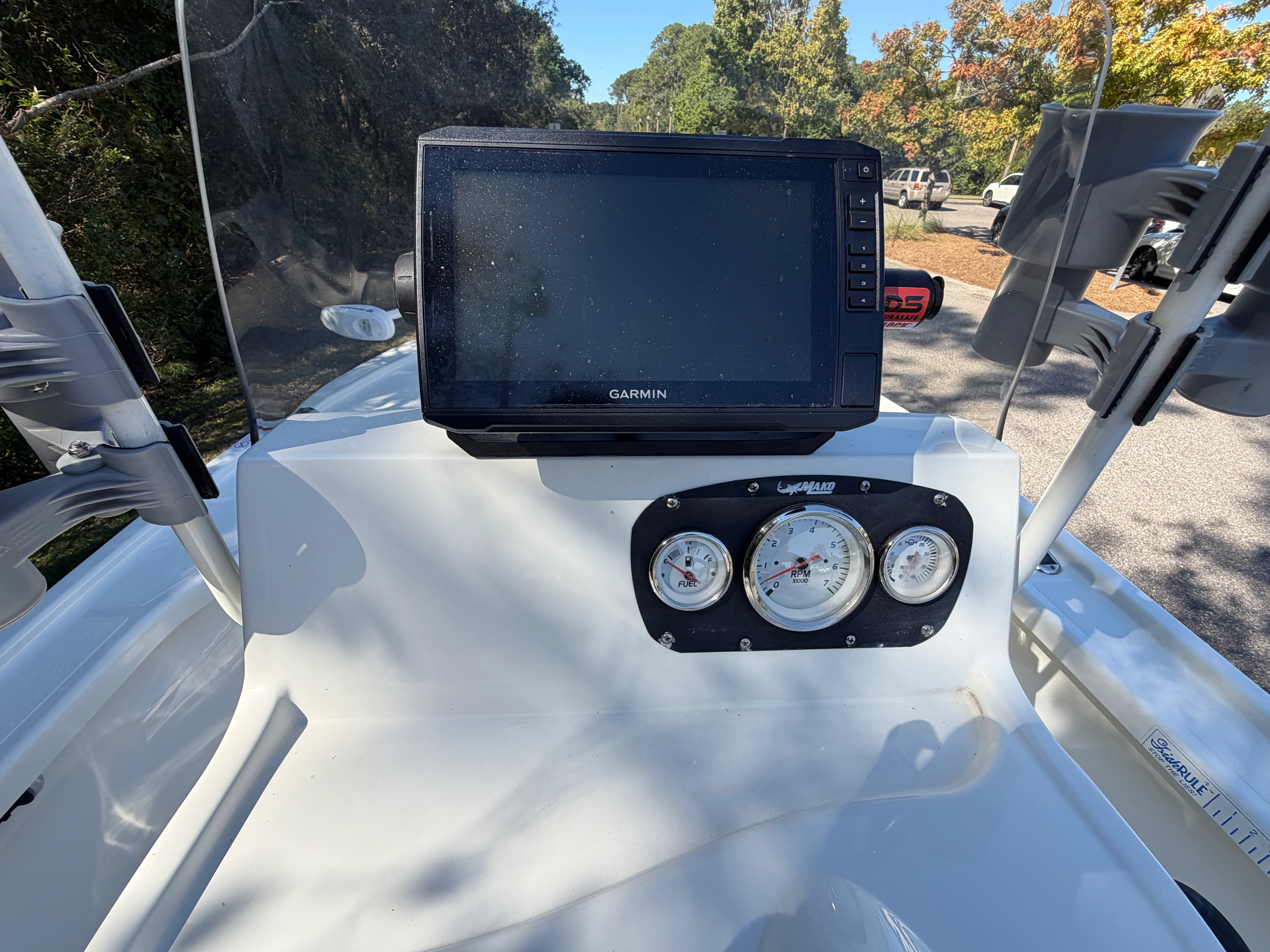 2023 Mako 18 LTS Image Thumbnail #12