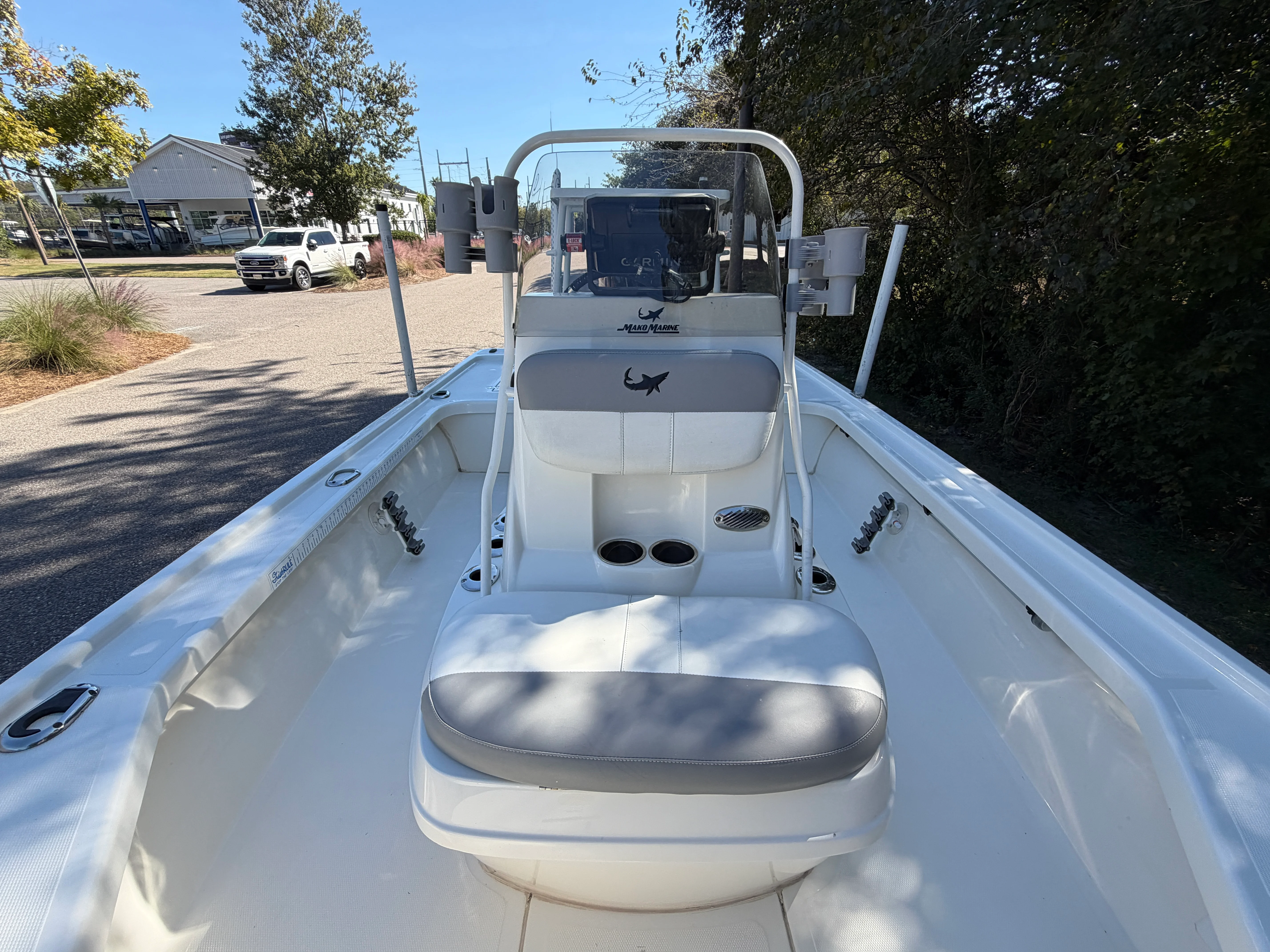 2023 Mako 18 LTS Image Thumbnail #13