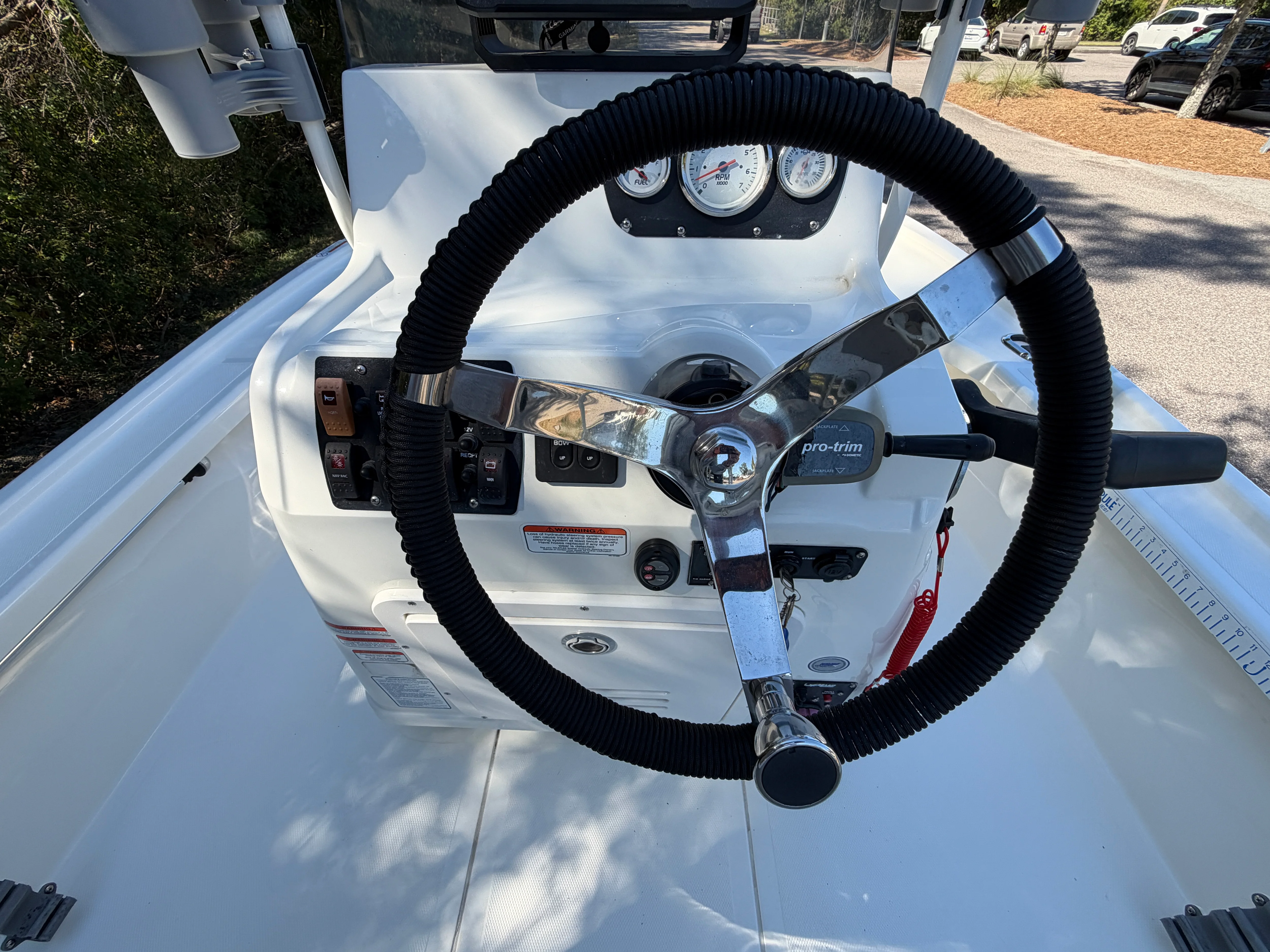 2023 Mako 18 LTS Image Thumbnail #11