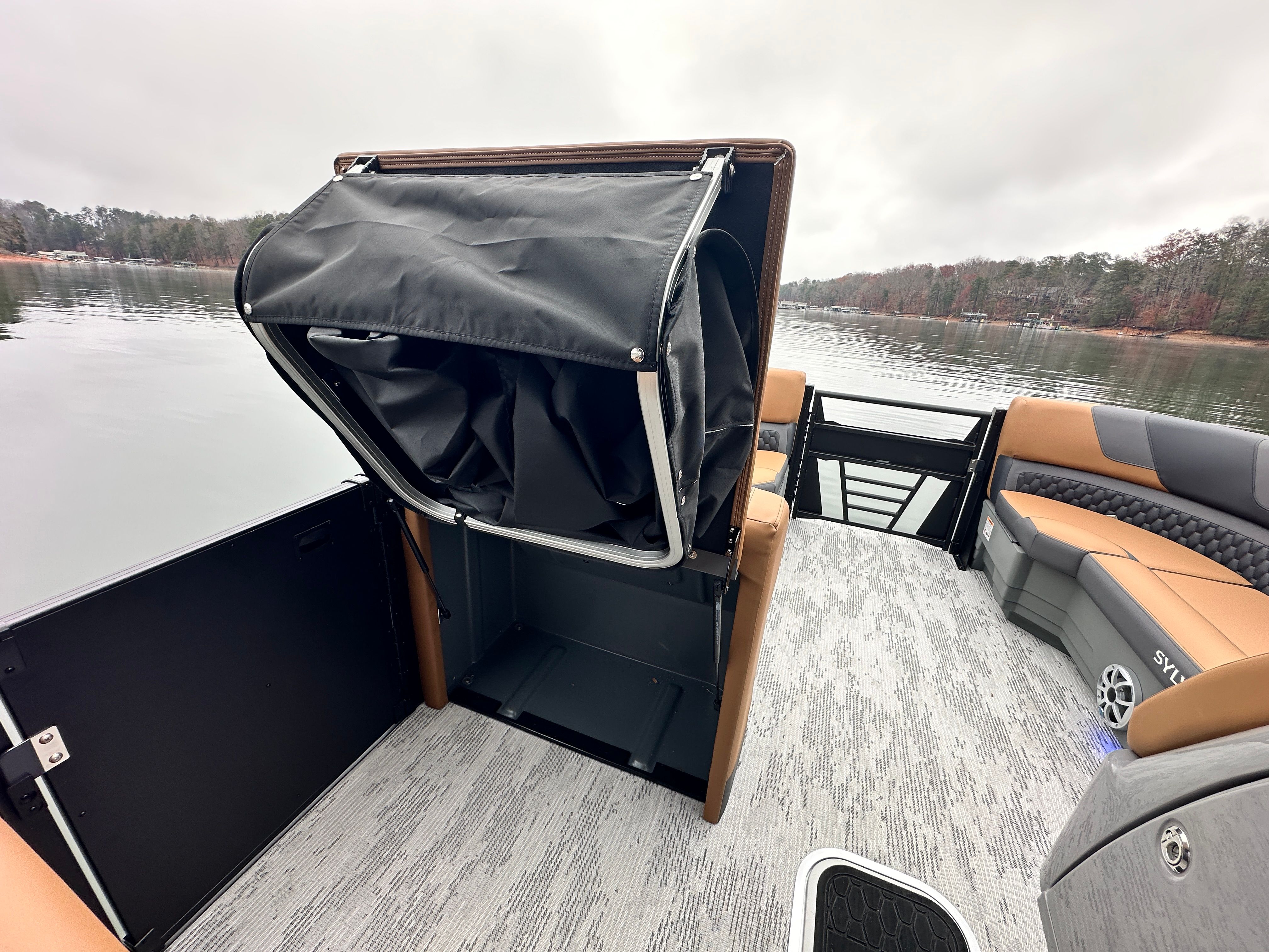 2026 Sylvan L-3 DLZ BAR Image Thumbnail #13