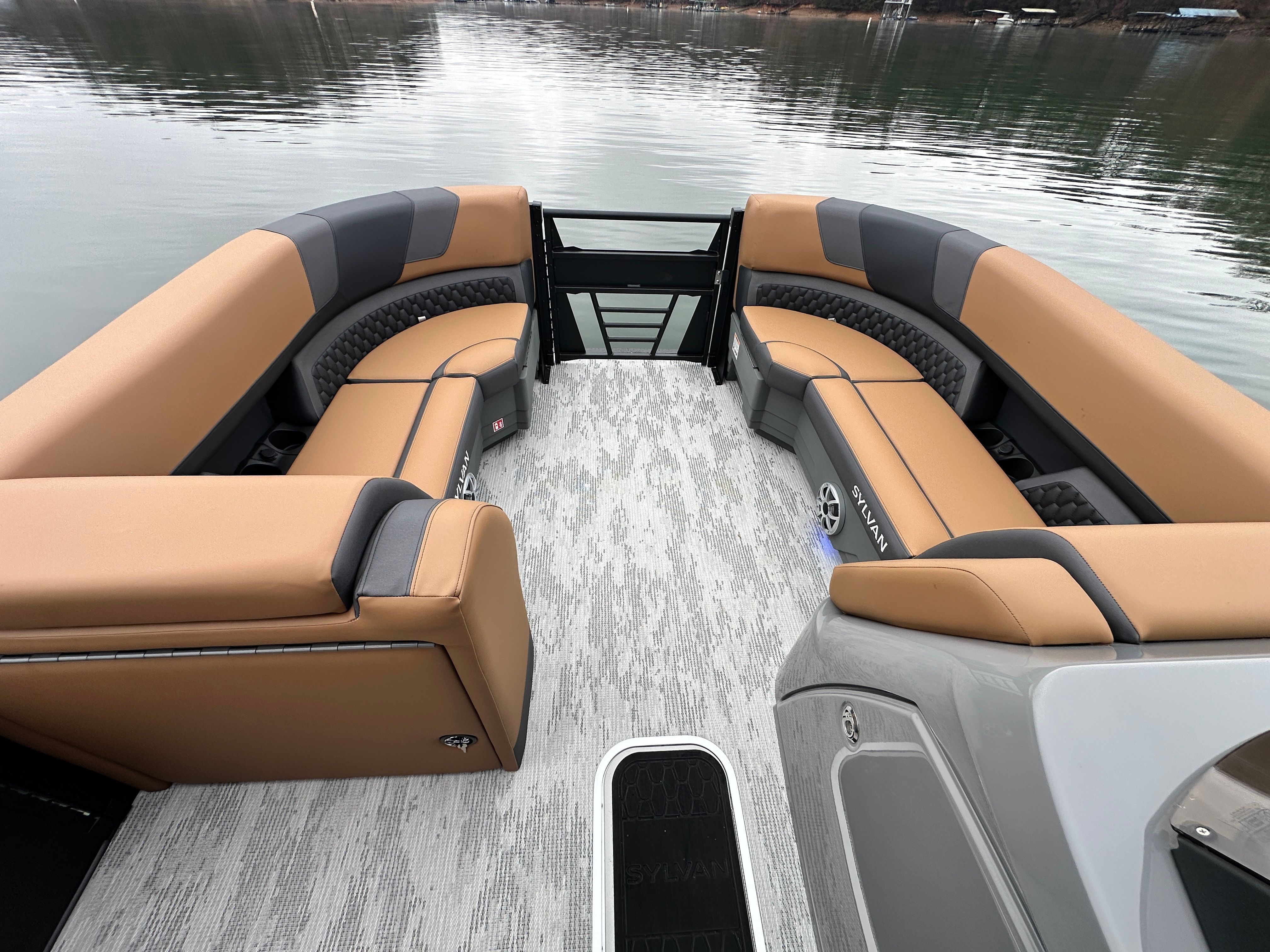 2026 Sylvan L-3 DLZ BAR Image Thumbnail #8