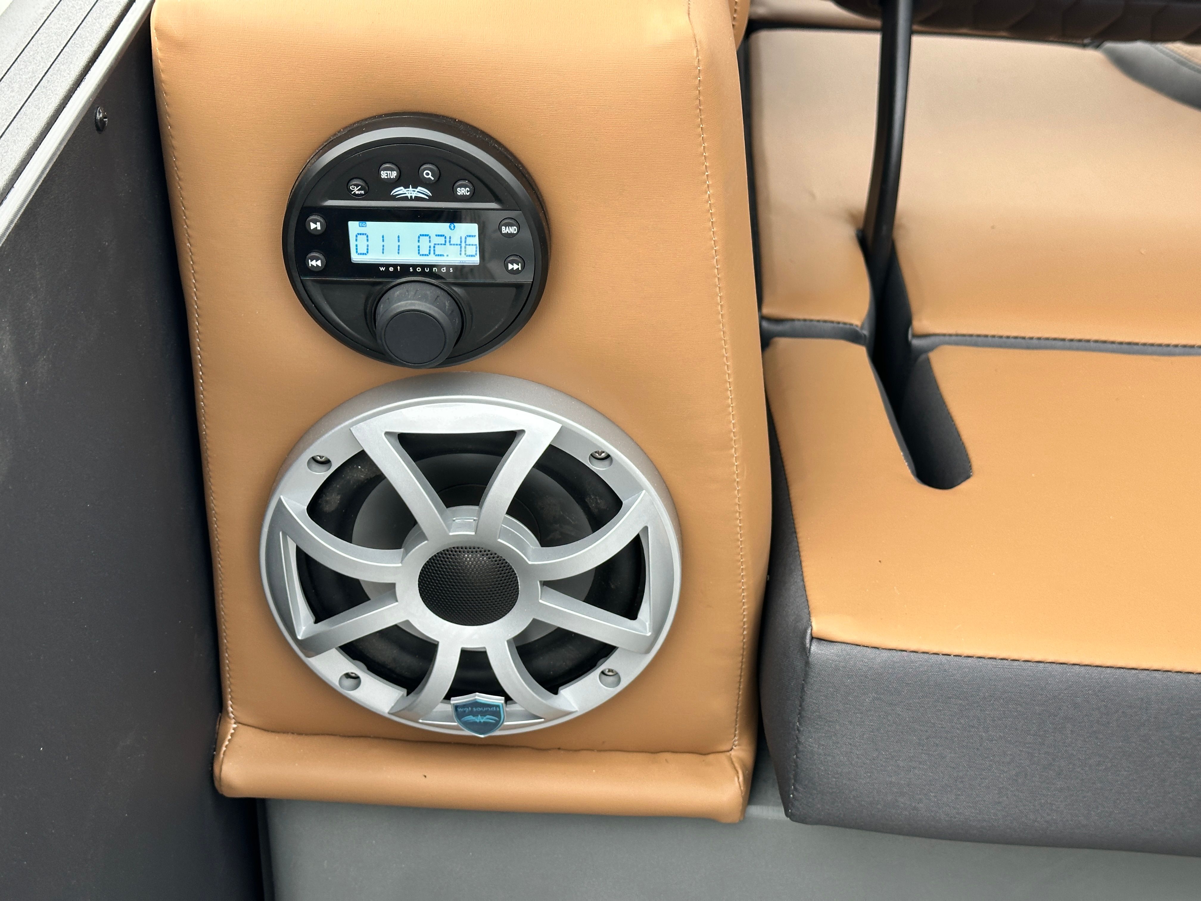 2026 Sylvan L-3 DLZ BAR Image Thumbnail #27