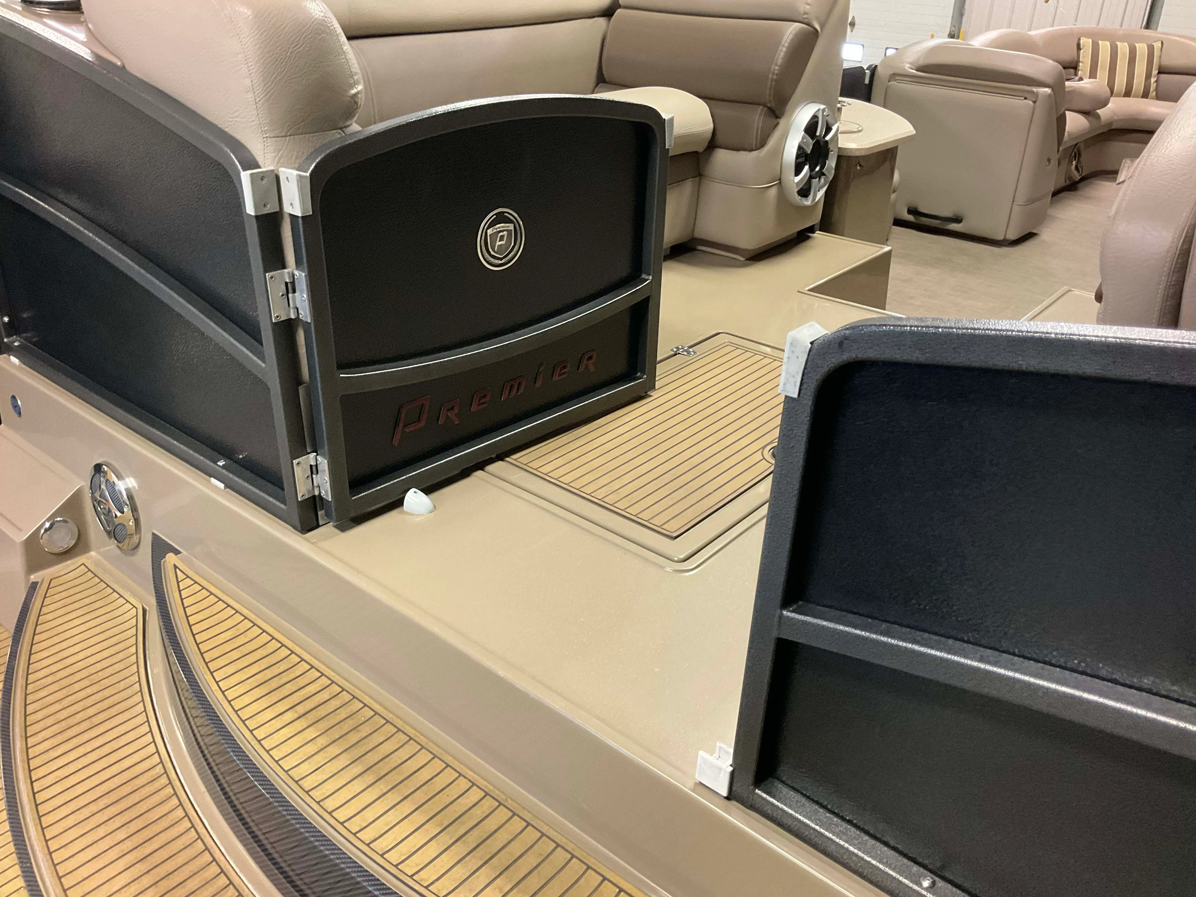 2013 Premier 290 GRAND VIEW Image Thumbnail #18