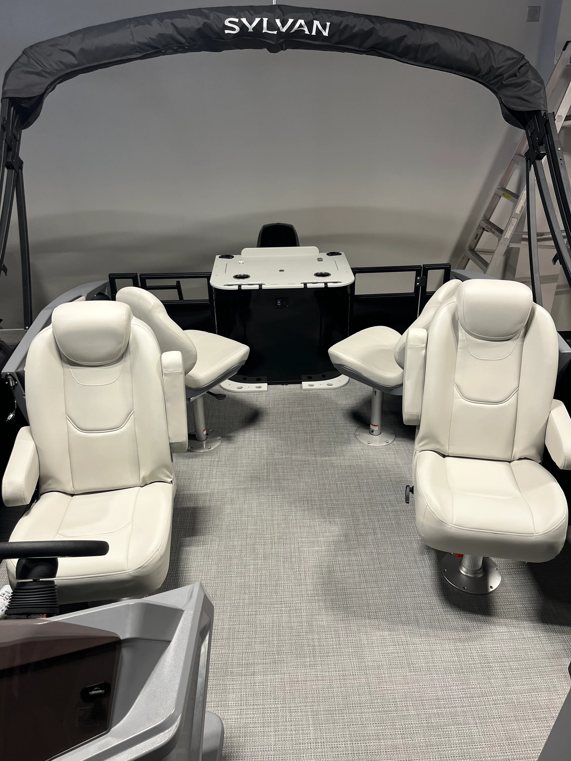 2026 Sylvan R-20 PARTY FISH Image Thumbnail #3