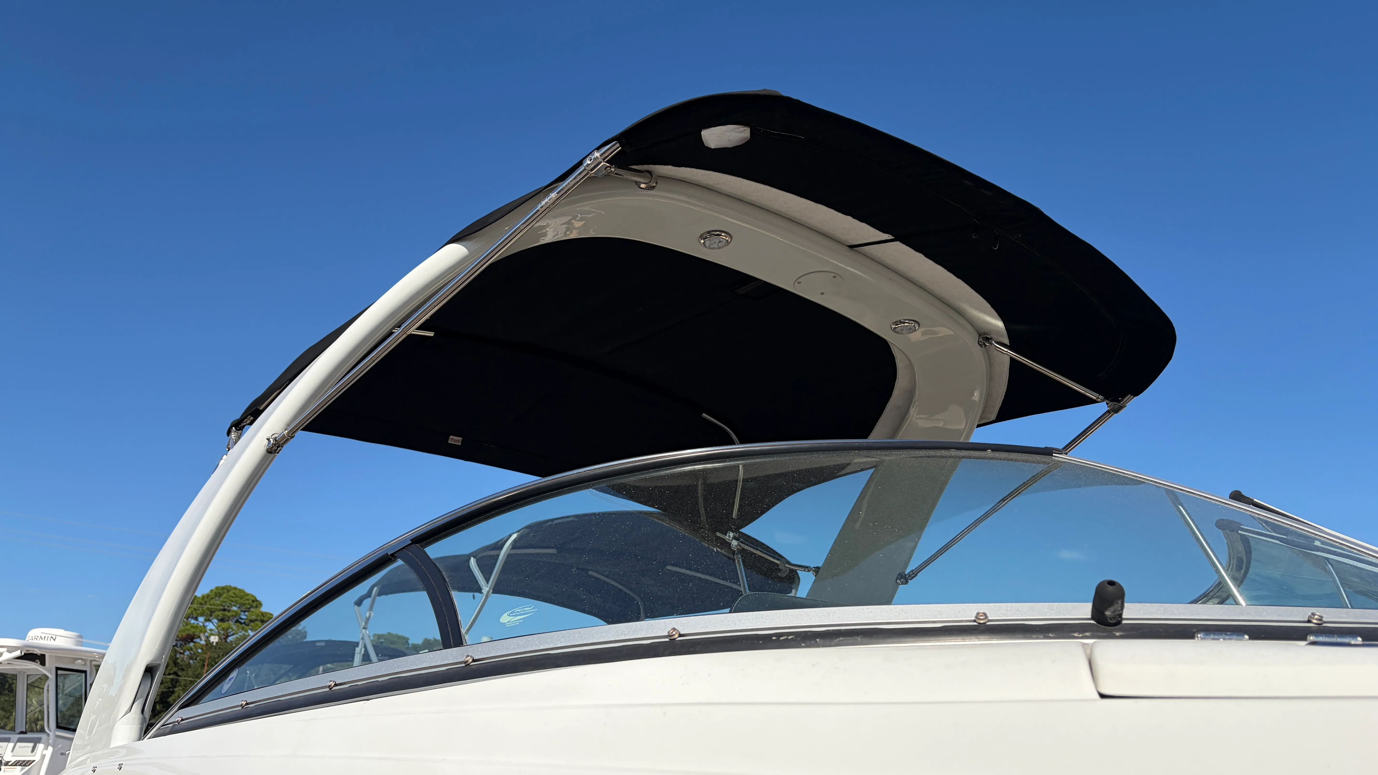 2022 Crownline 270 Image Thumbnail #2