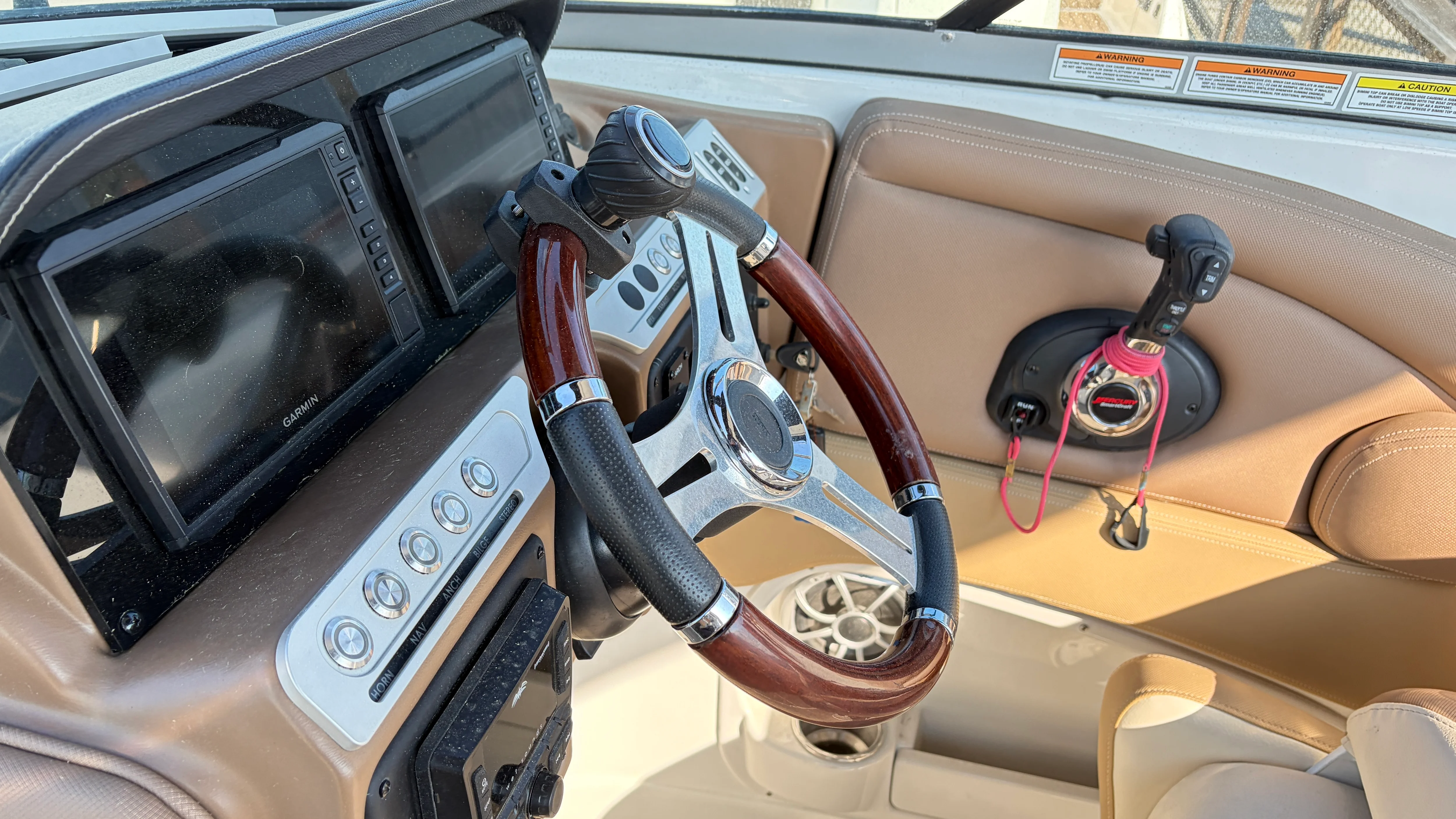 2022 Crownline 270 Image Thumbnail #28