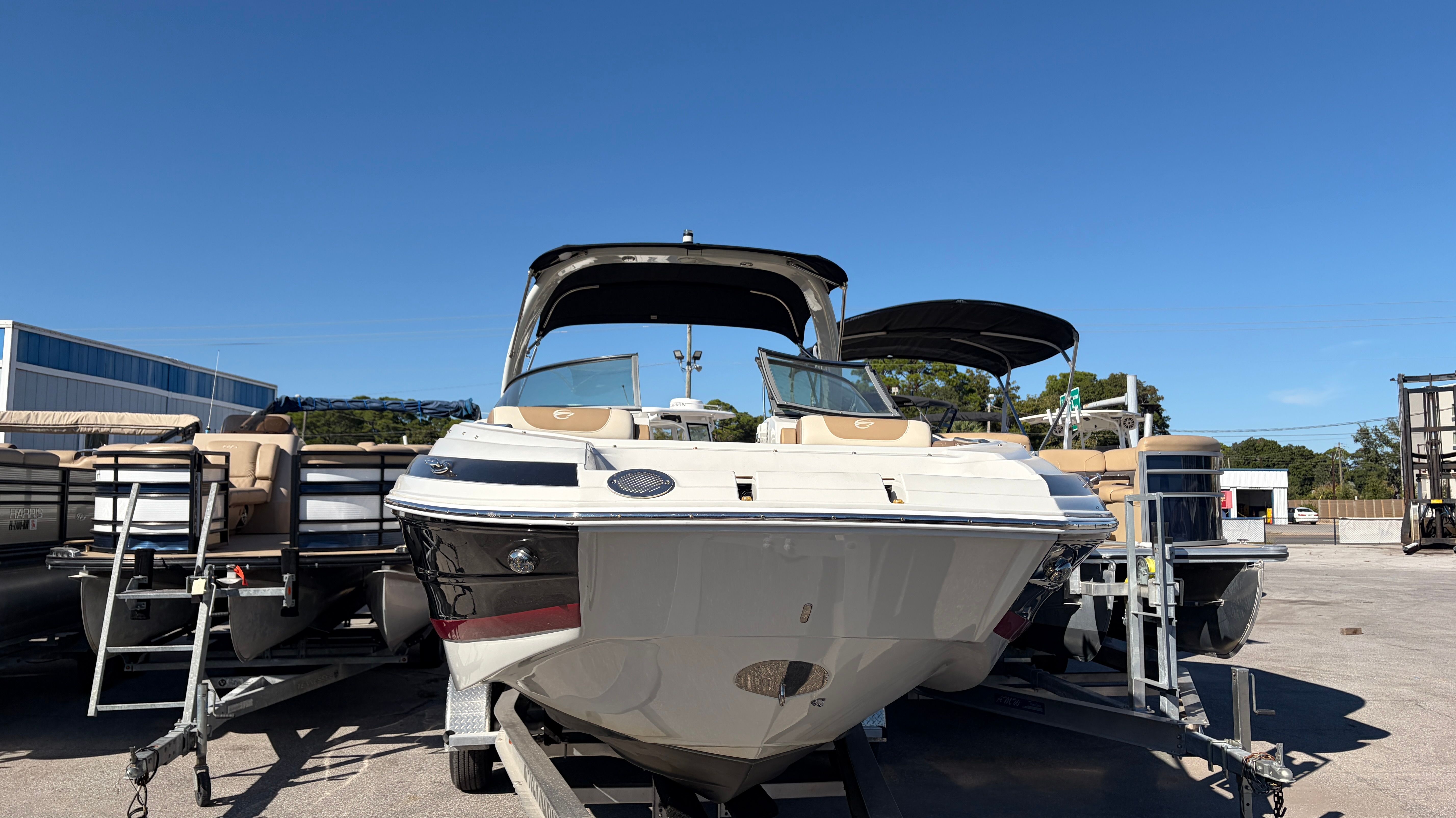 2022 Crownline 270 Image Thumbnail #5