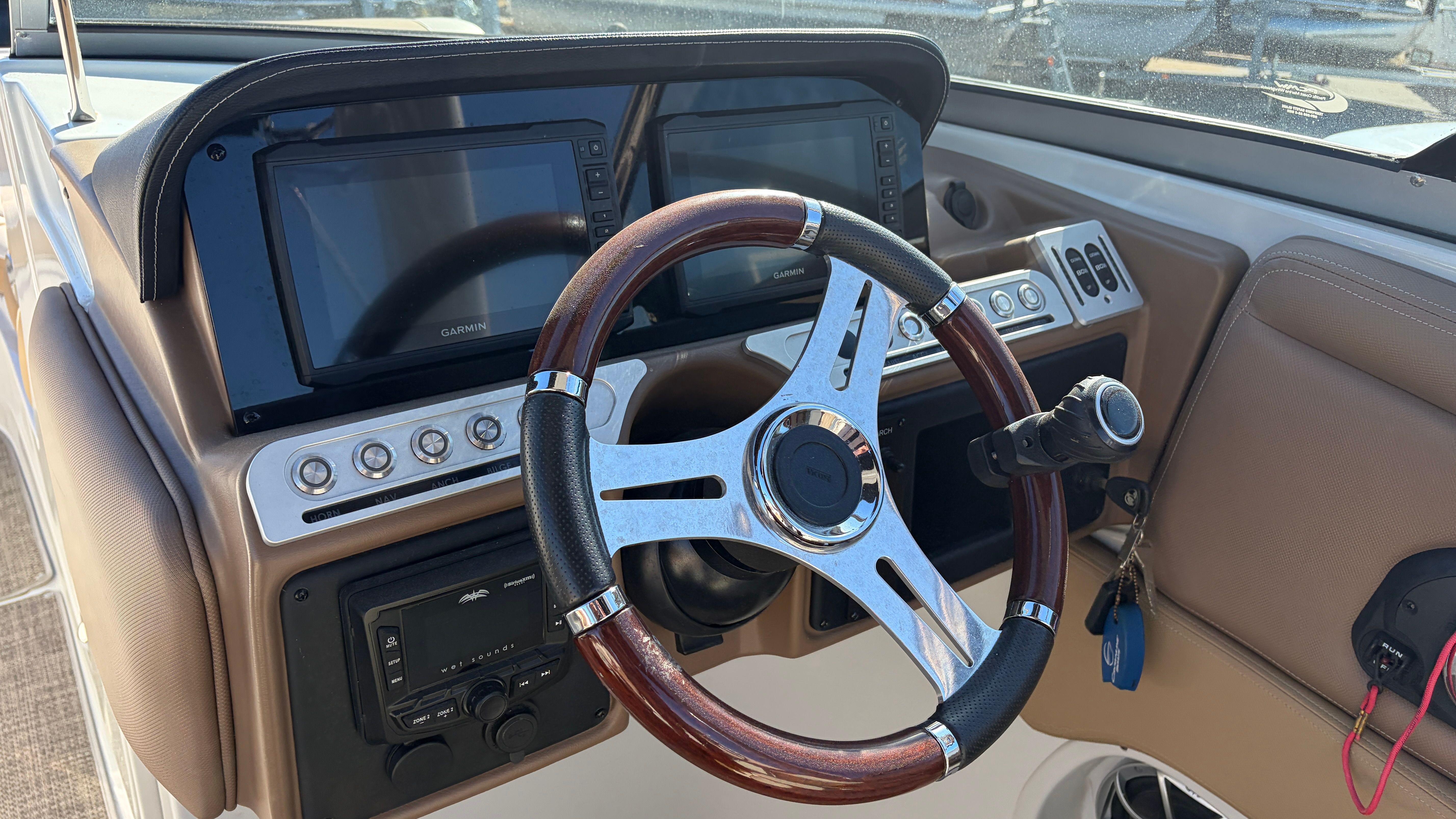 2022 Crownline 270 Image Thumbnail #22