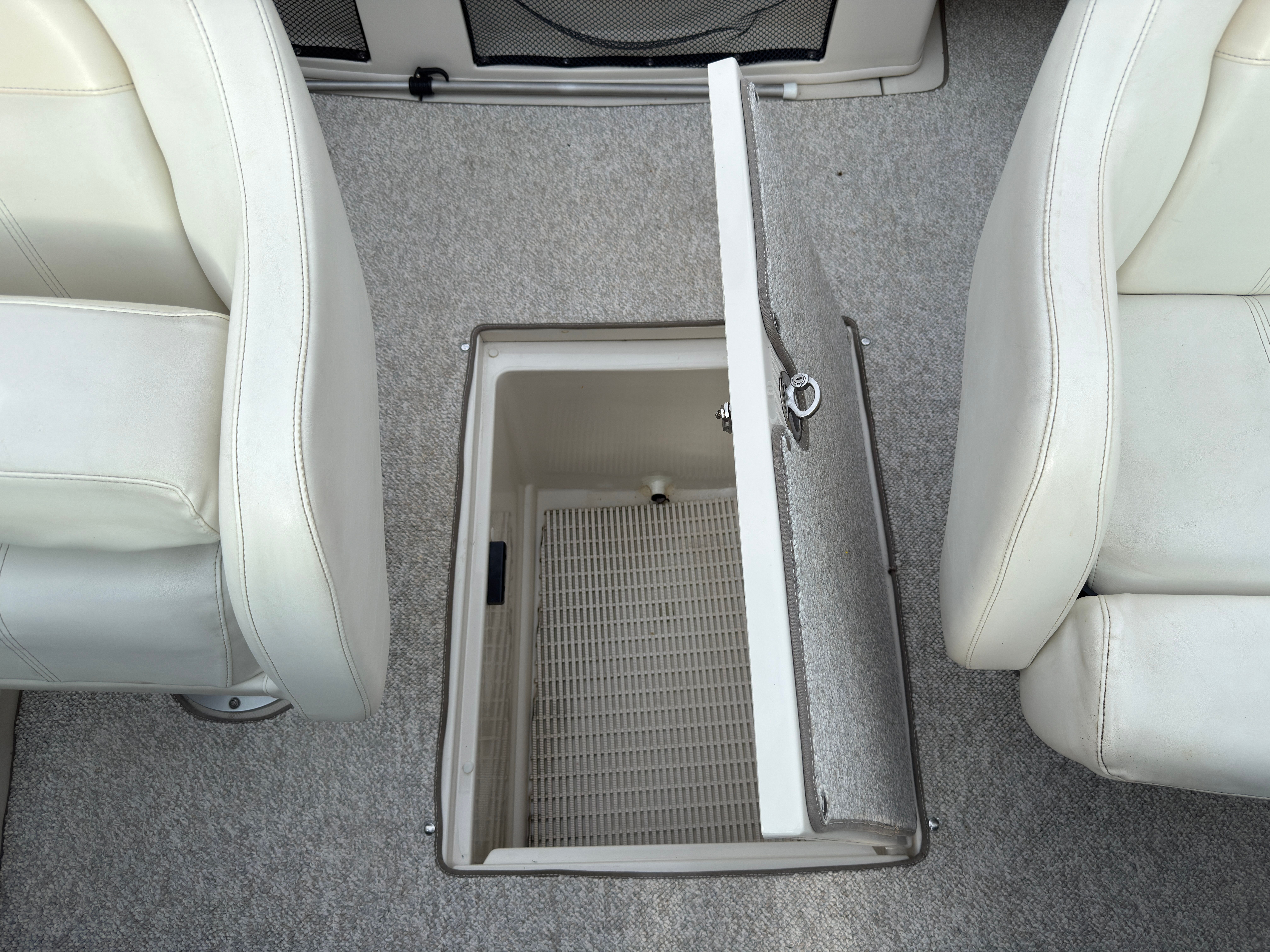 2008 Sea Ray 230 SELECT Image Thumbnail #12