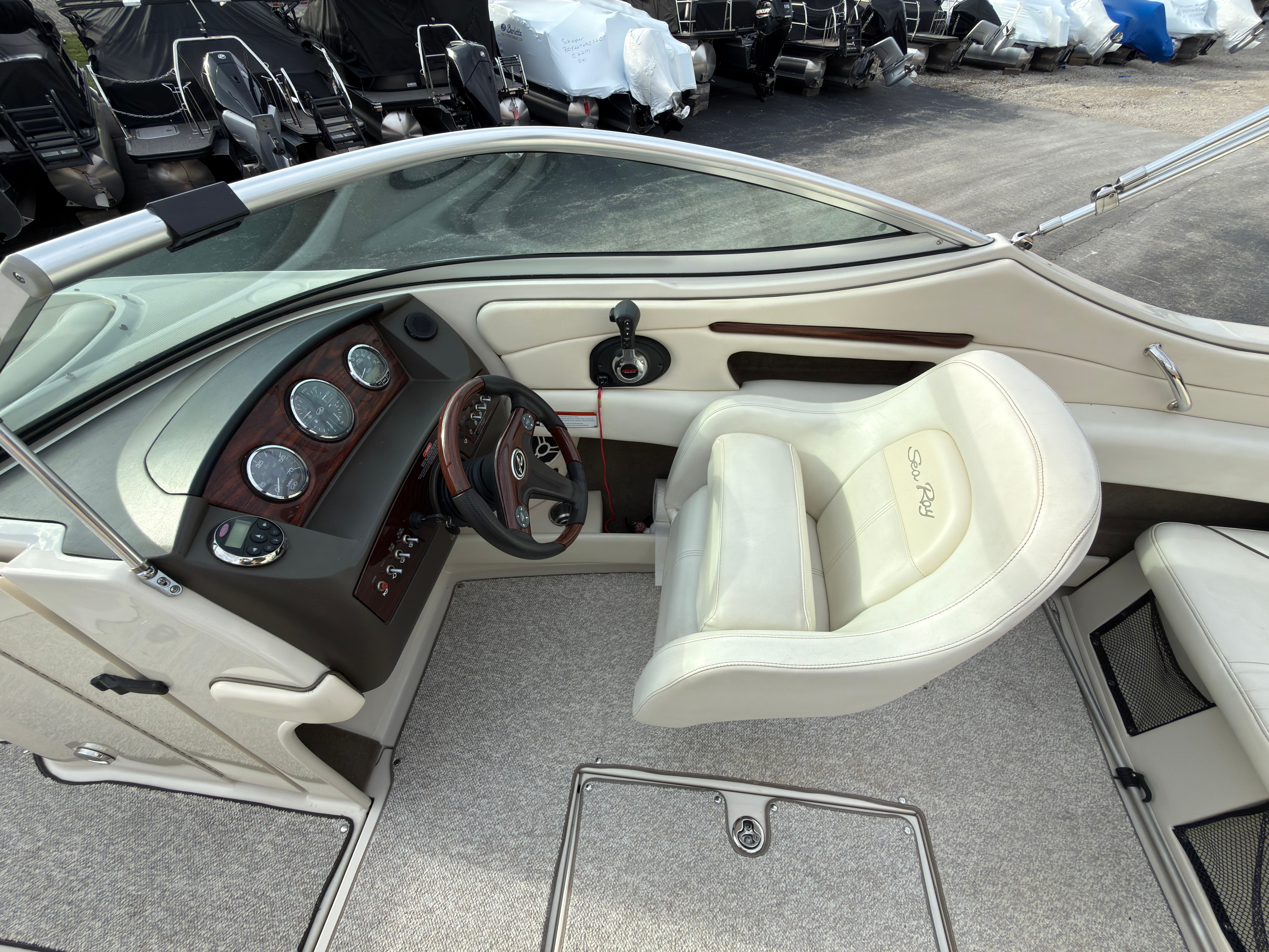 2008 Sea Ray 230 SELECT Image Thumbnail #14