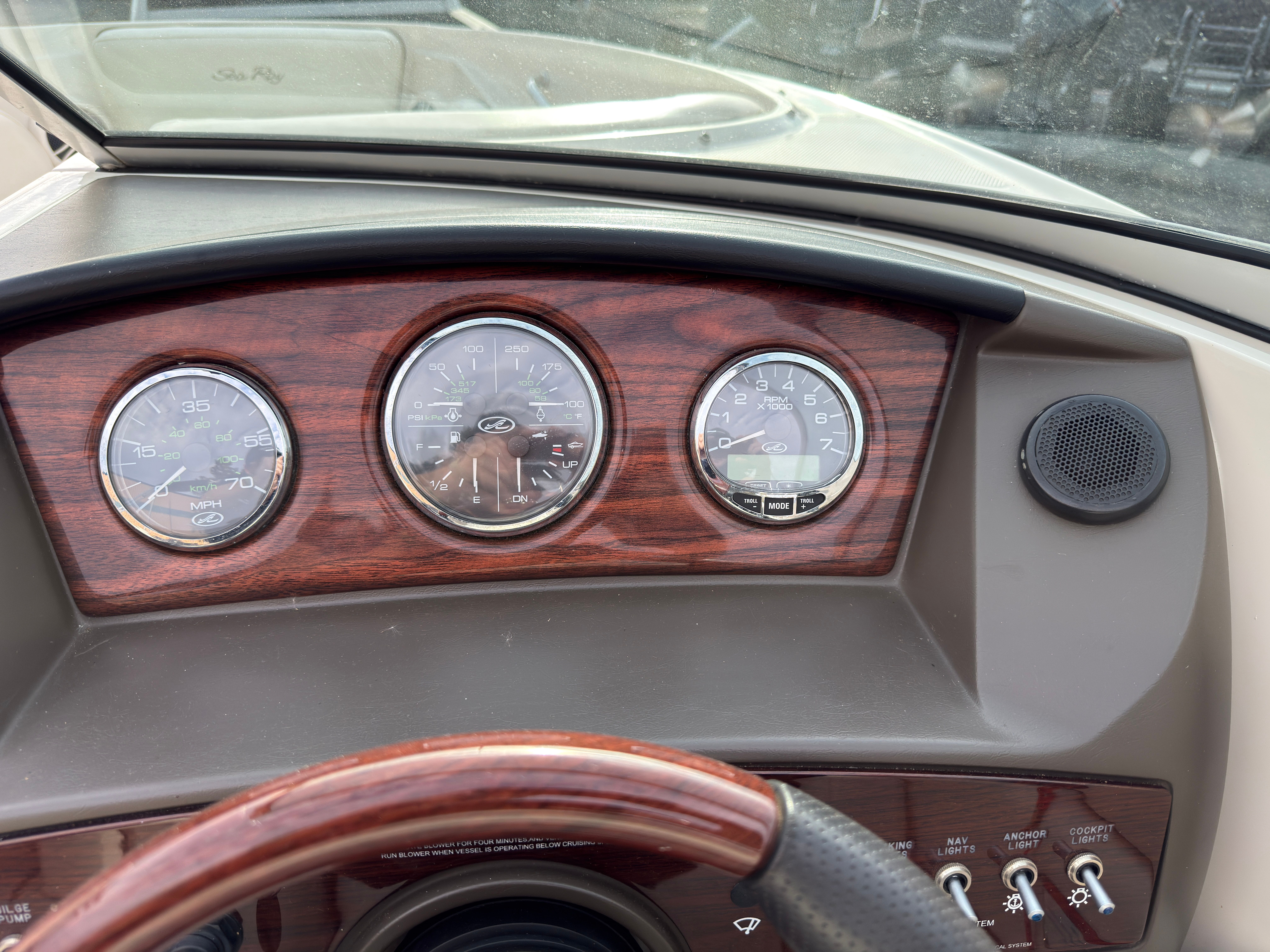 2008 Sea Ray 230 SELECT Image Thumbnail #18