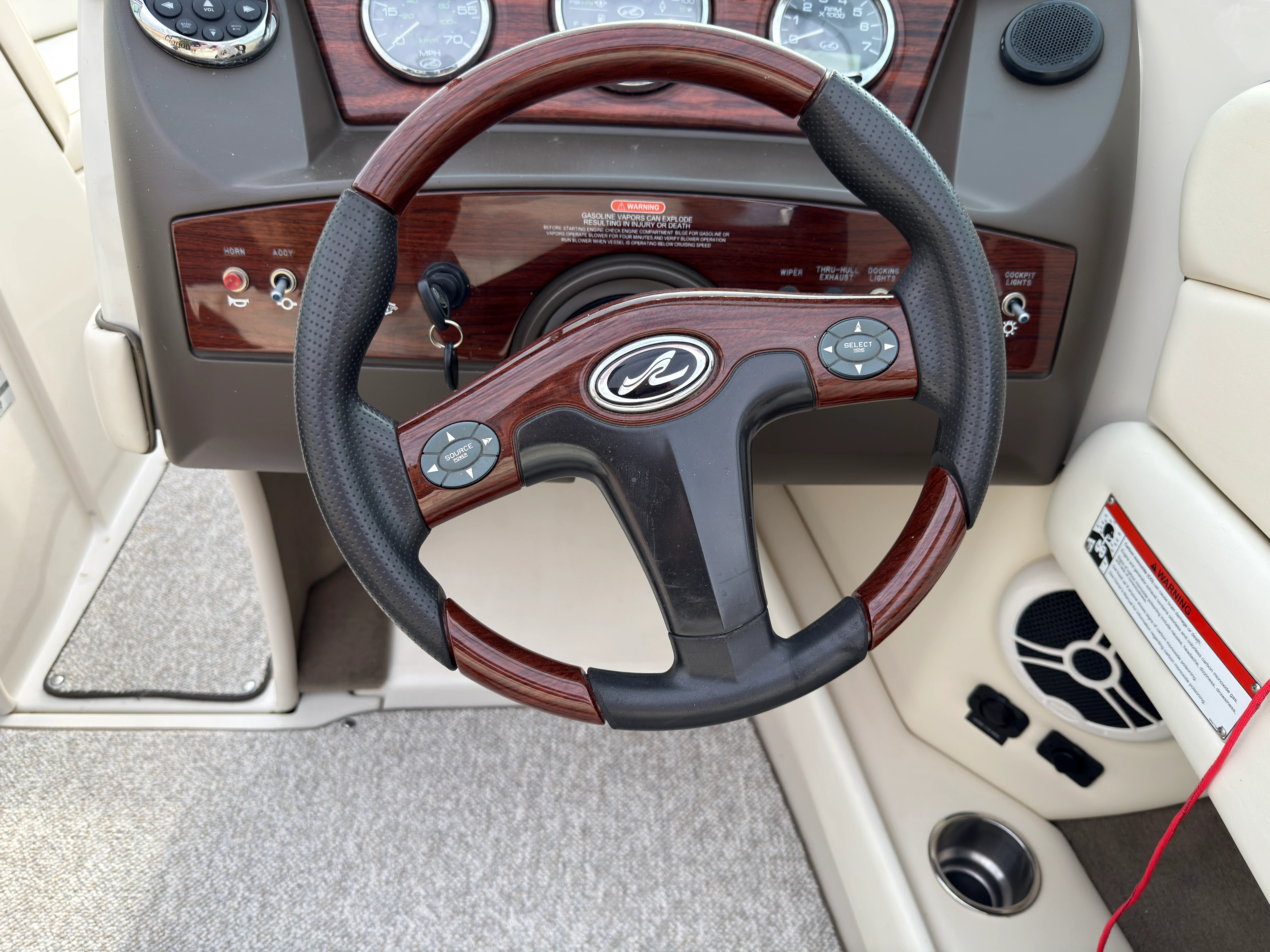 2008 Sea Ray 230 SELECT Image Thumbnail #15