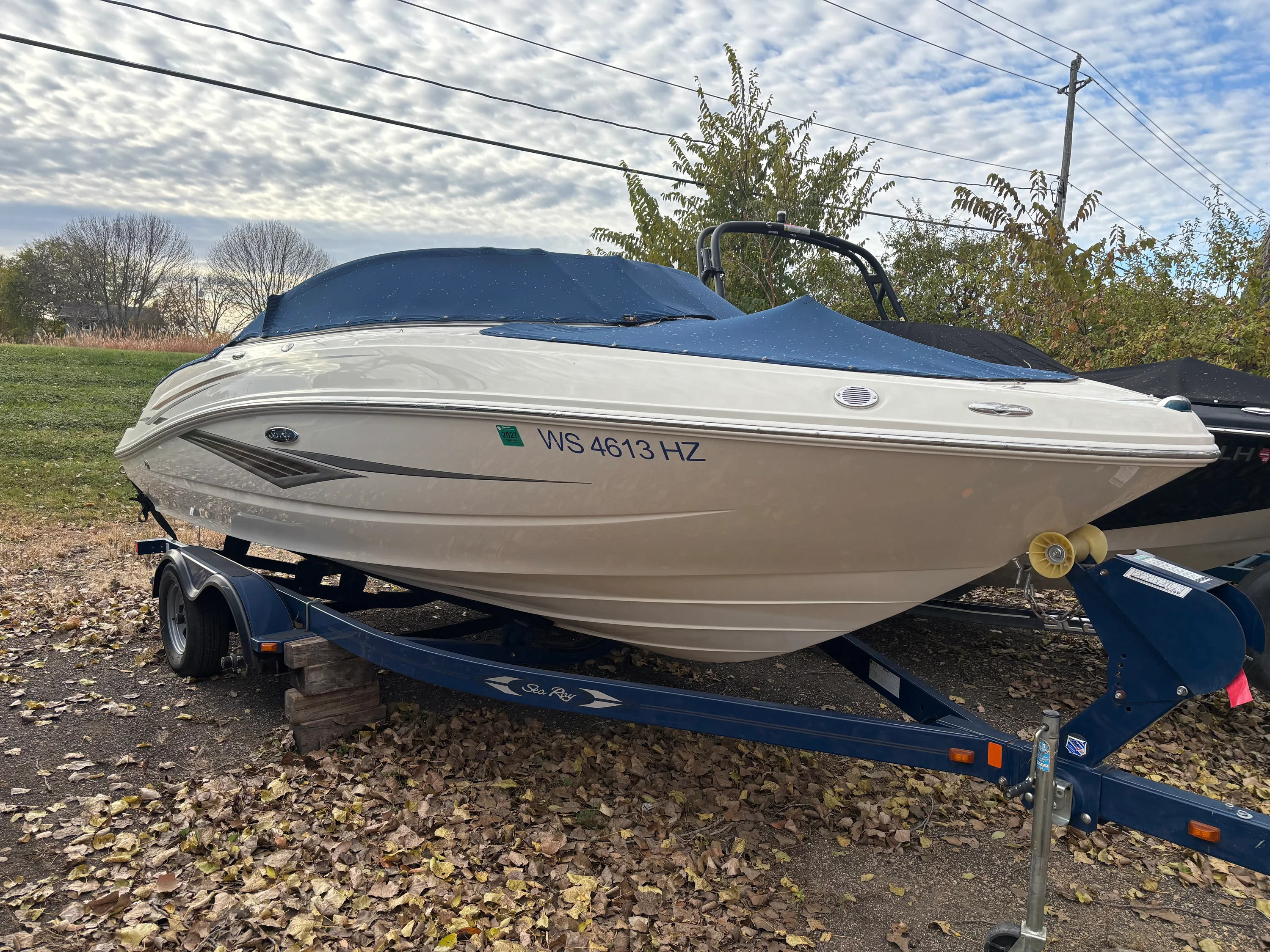 2010 Sea Ray 210 SL SS Image Thumbnail #1