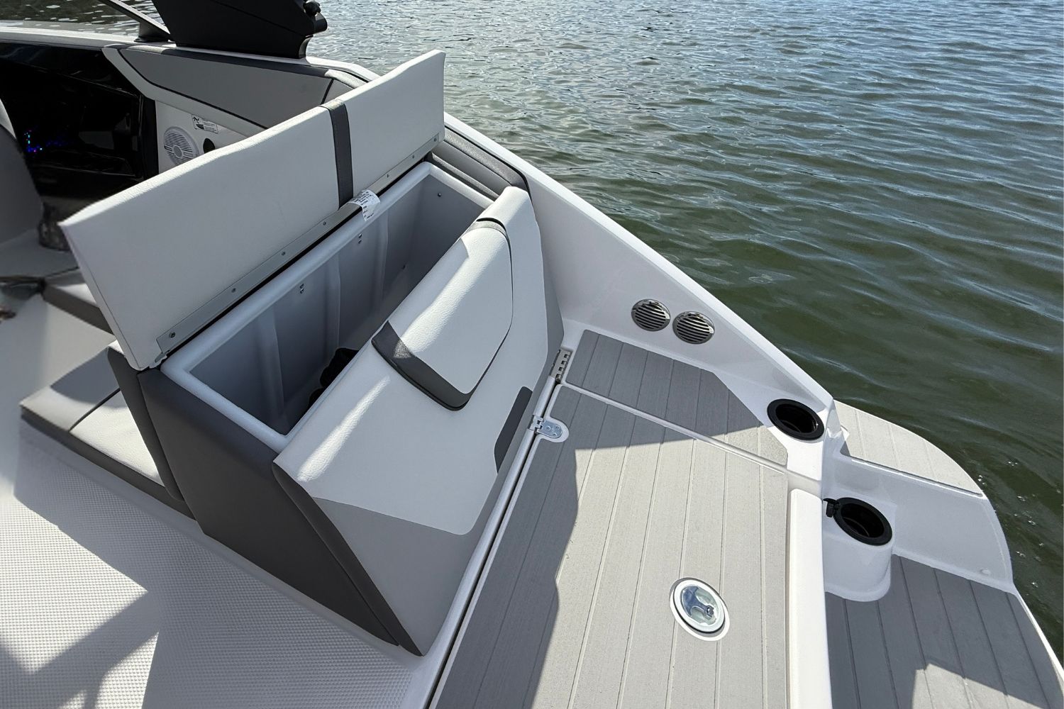 2026 Yamaha AR220 Image Thumbnail #9