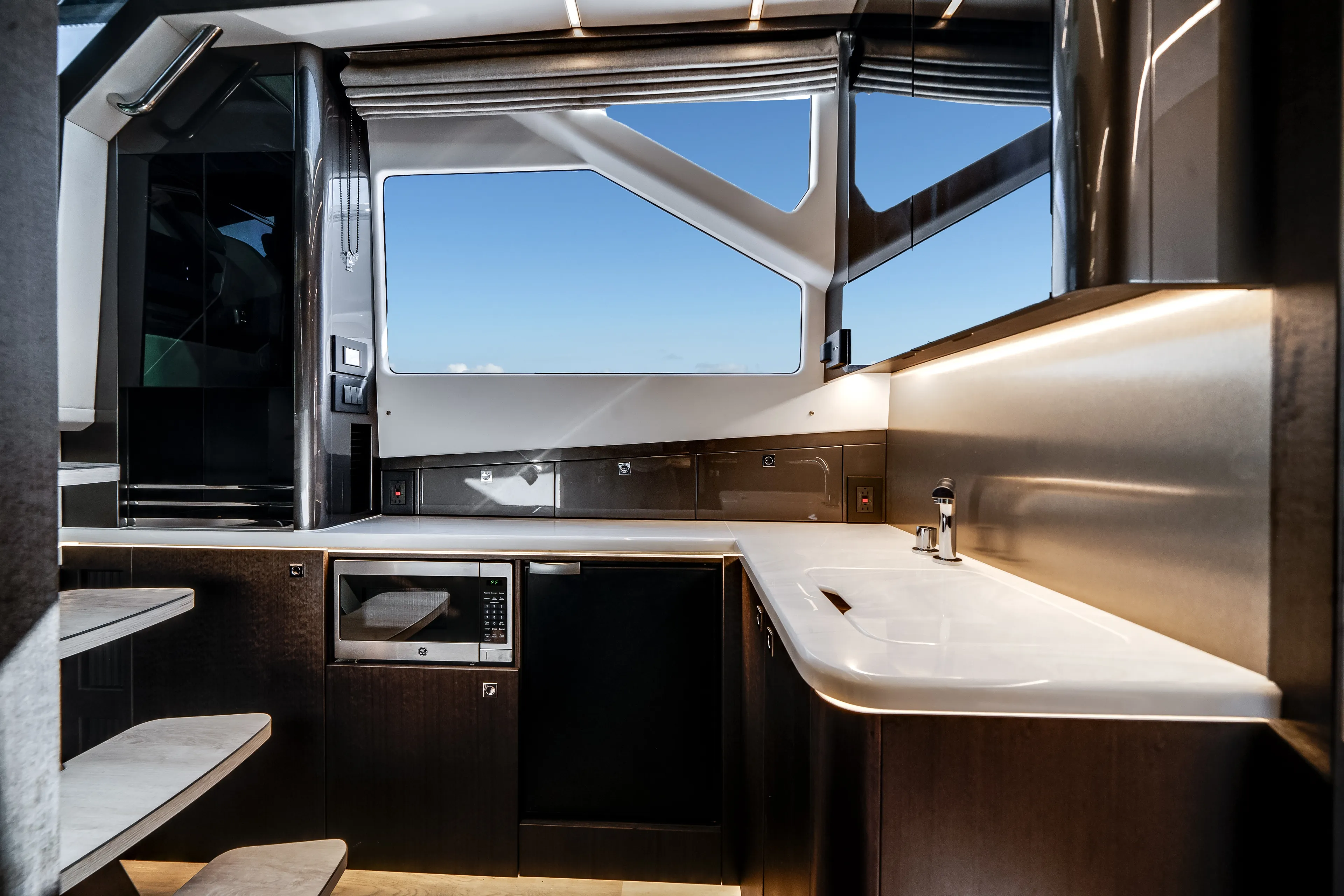 2025 Galeon 435 GTO Image Thumbnail #44