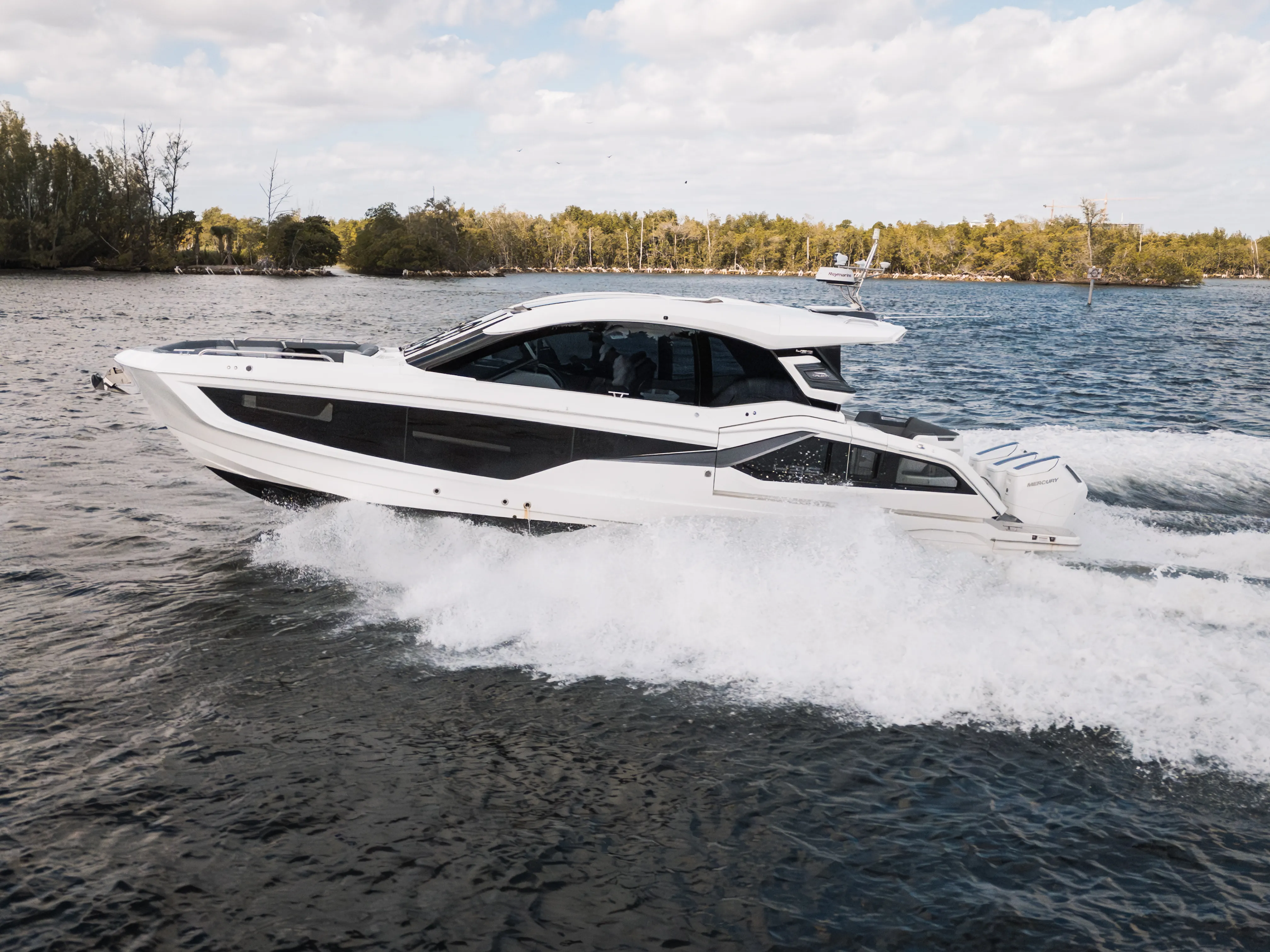 2025 Galeon 435 GTO Image Thumbnail #12