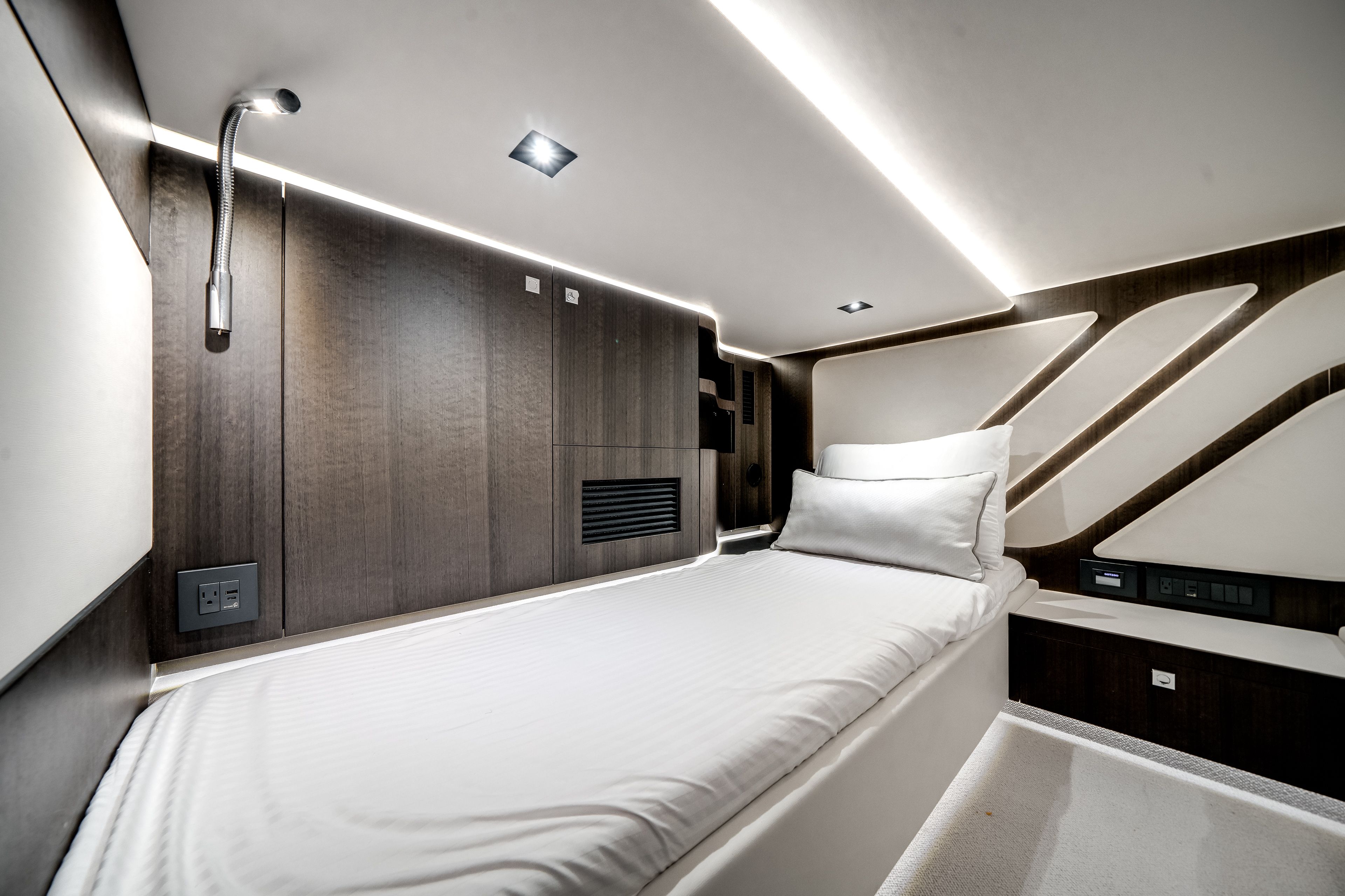 2025 Galeon 435 GTO Image Thumbnail #50