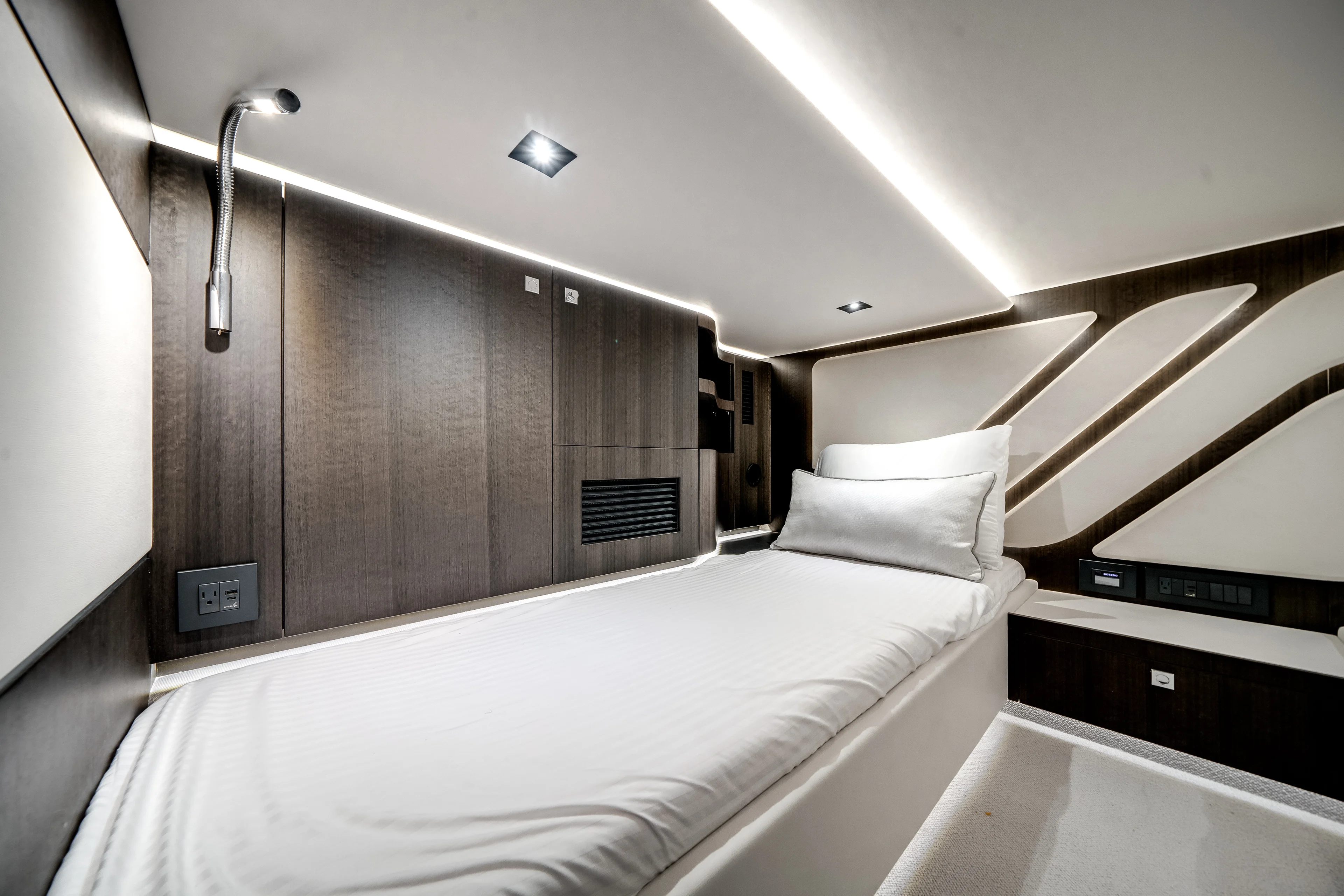 2025 Galeon 435 GTO Image Thumbnail #50