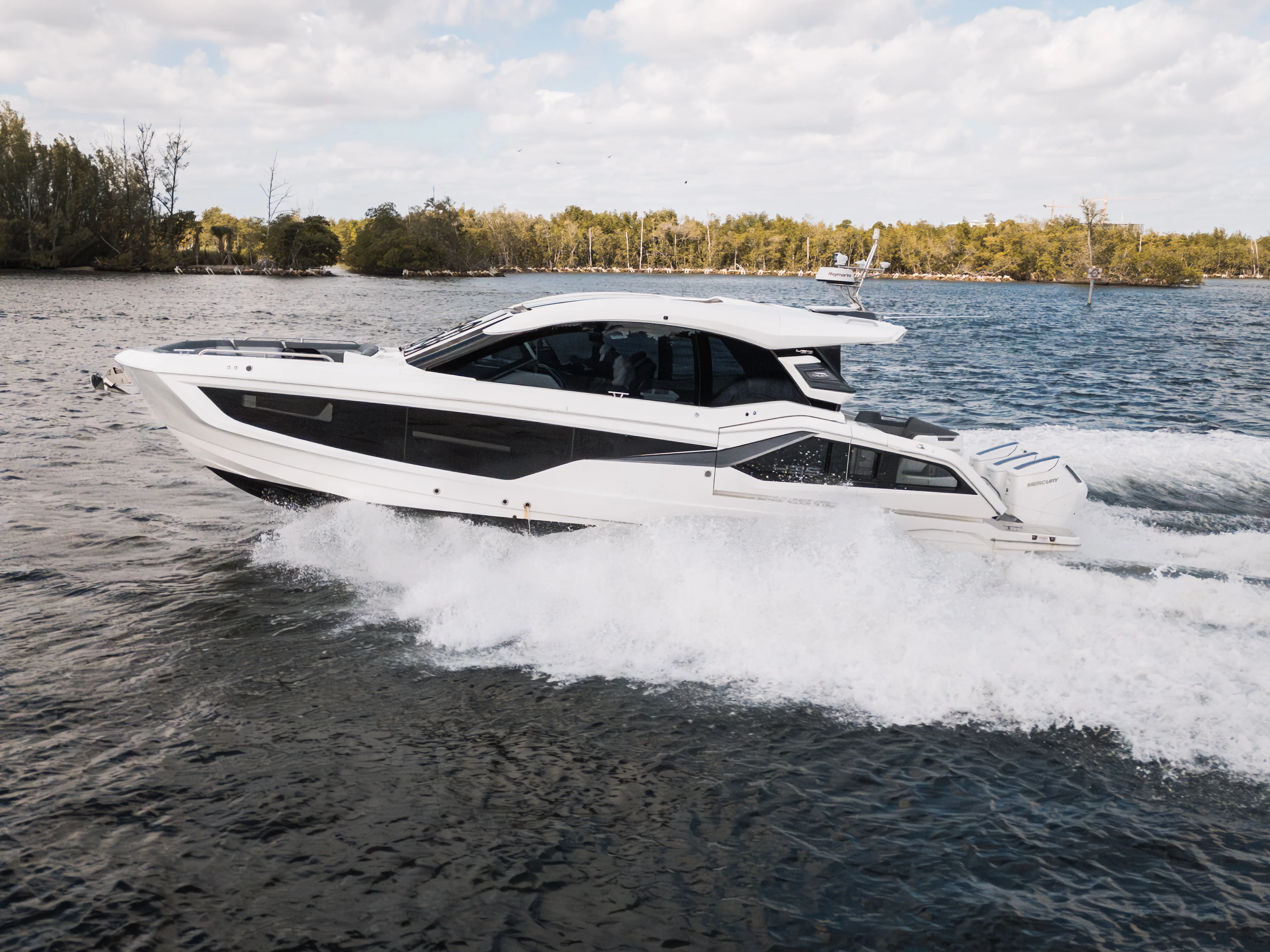 2025 Galeon 435 GTO Image Thumbnail #12